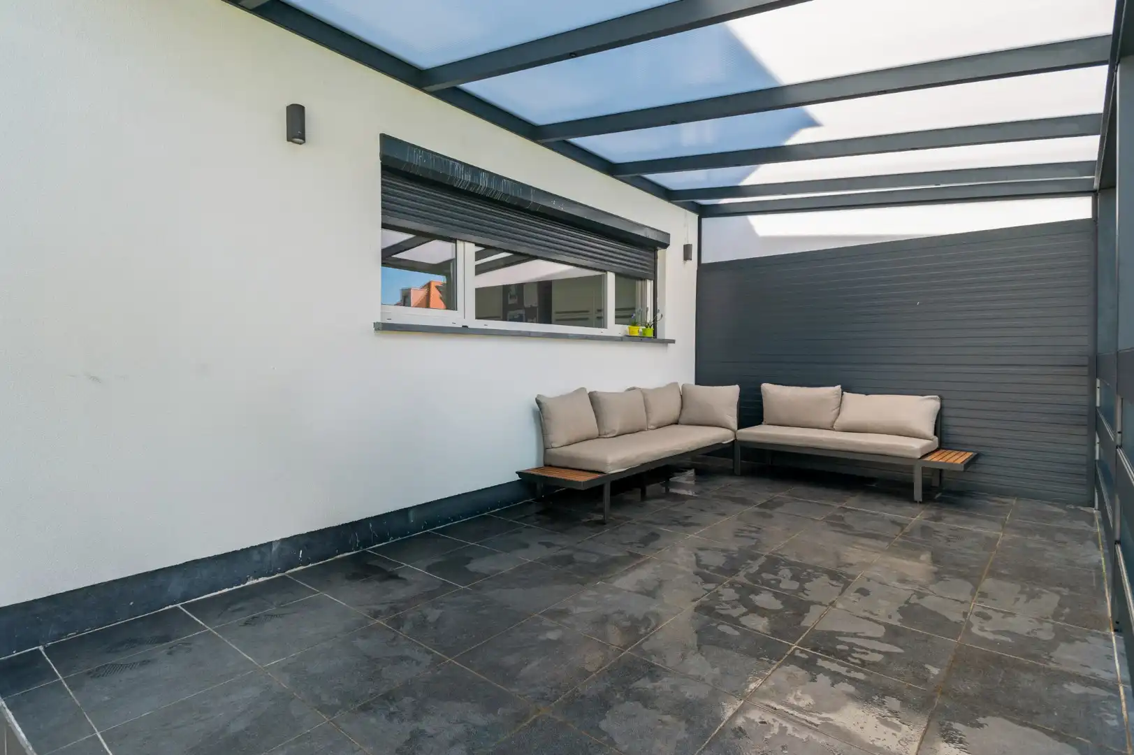 Gerenoveerde woning met tuin, carport en rustige ligging in Willebroek! foto 12