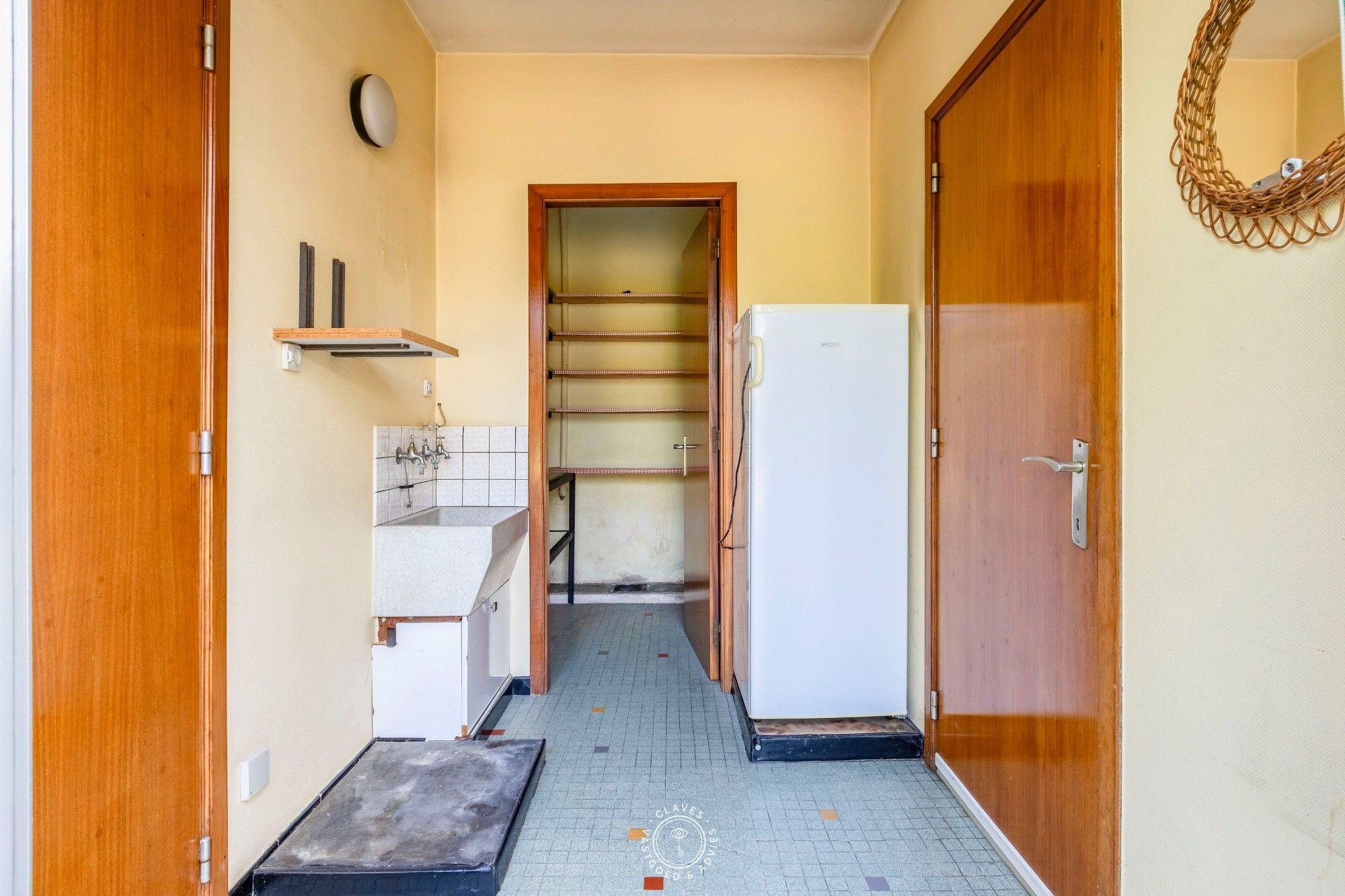 Te renoveren woning met potentieel en vlotte bereikbaarheid foto 12