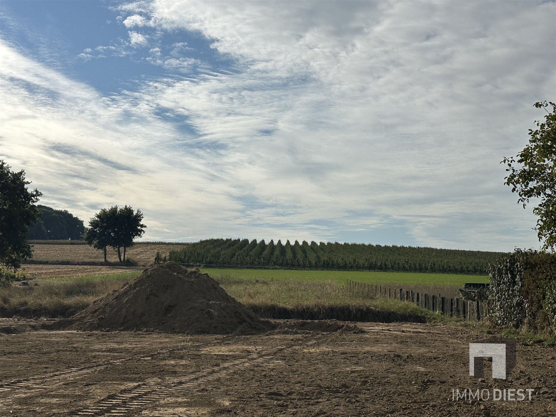 Luxueus wonen met zicht op velden in Bekkevoort foto 14