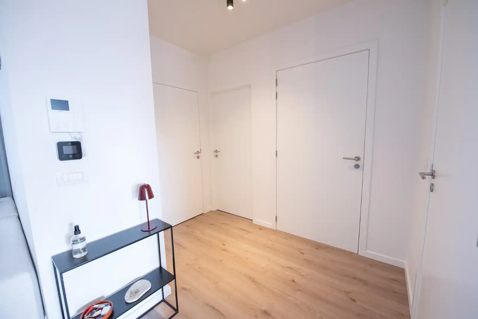 Recent 2 slaapkamer-appartement TE KOOP op ’t Gaverke in Waregem! foto 6