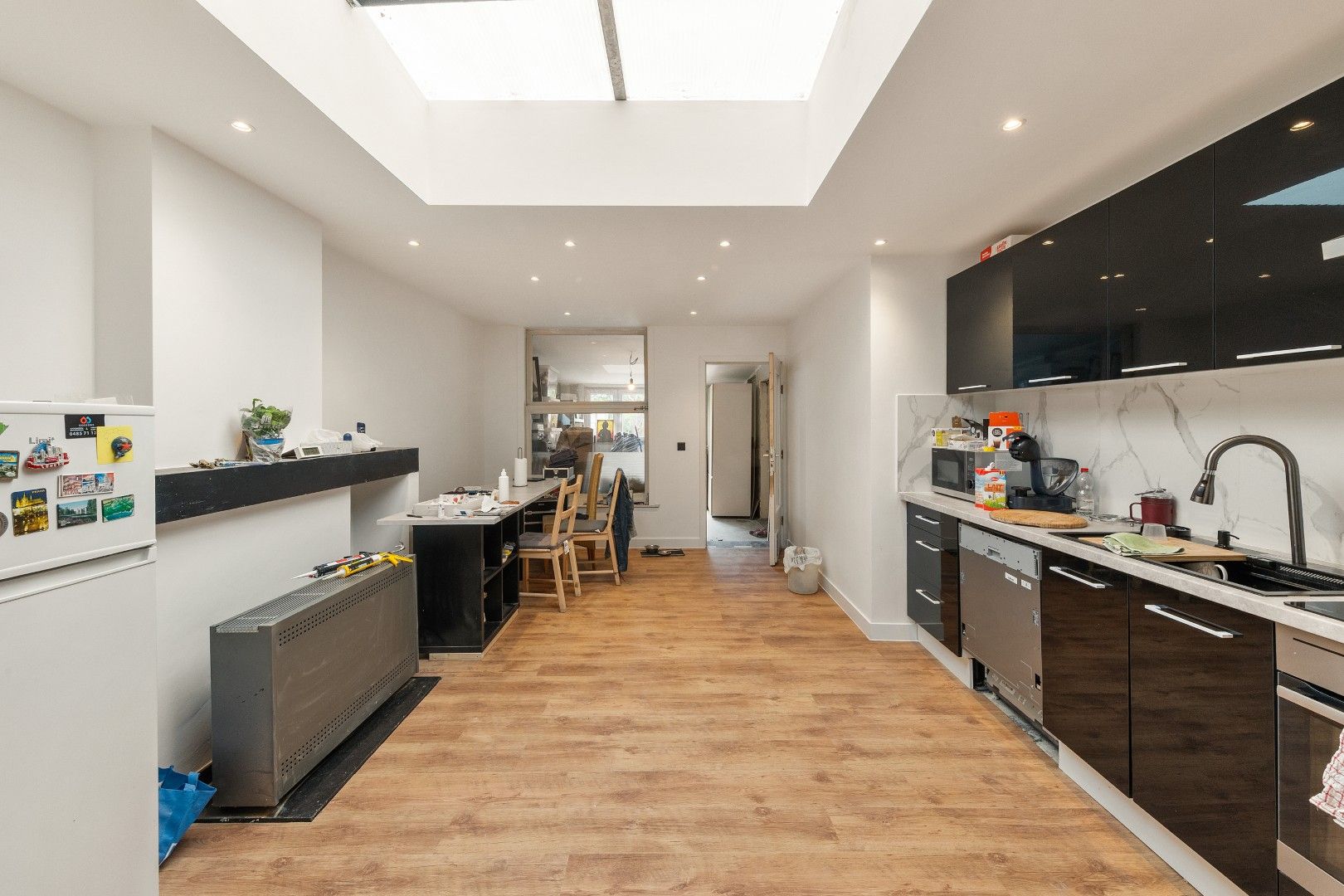 Makkelijk gelegen woning met 3 slaapkamers stadsrand foto 2