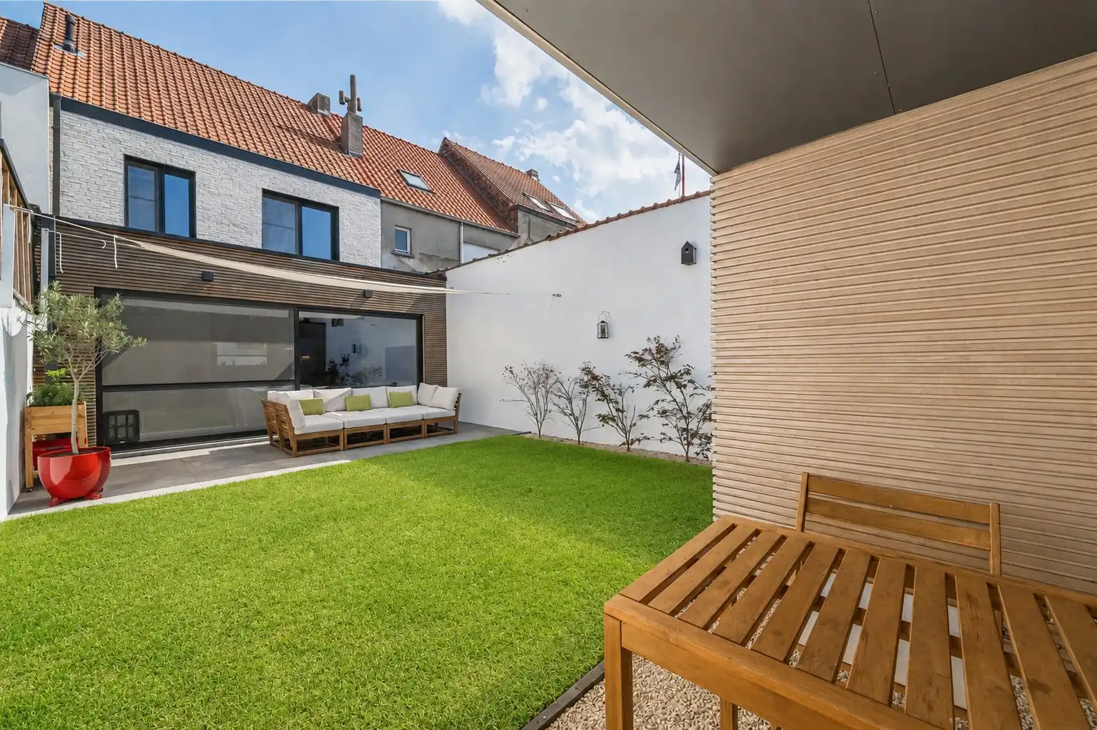 Schitterend gerenoveerd huis te Heist. Garage mogelijk! foto 14