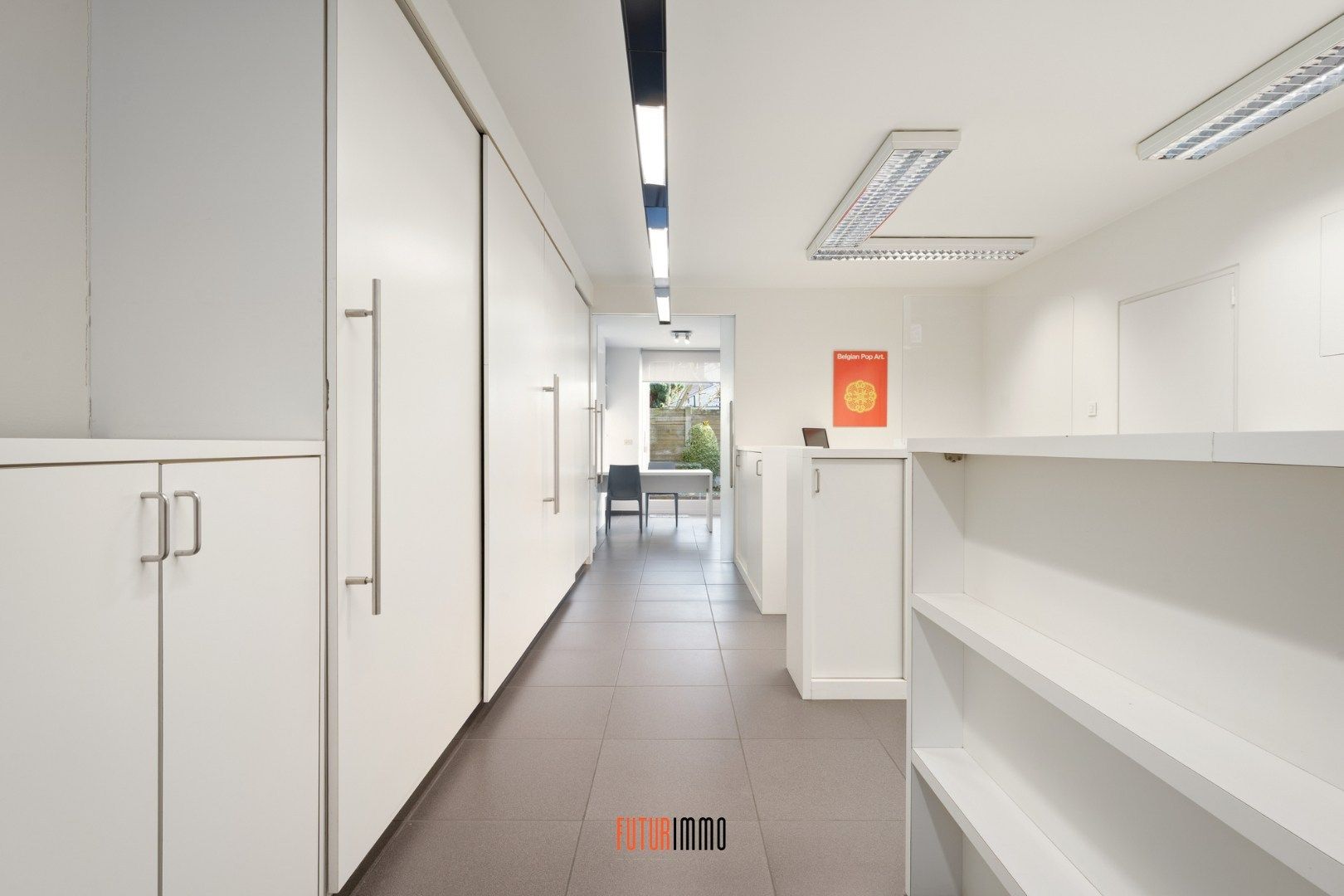 Polyvalente (handels)eigendom in hartje Rumbeke foto 4