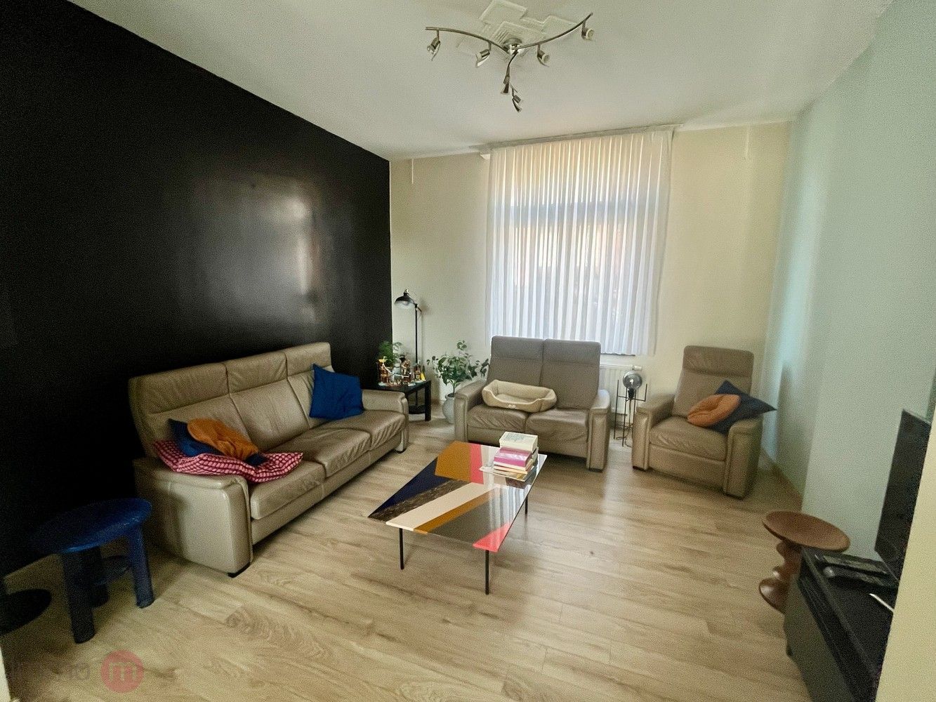 Gerenoveerde woning met 3 slaapkamers, tuin en garage. foto 8