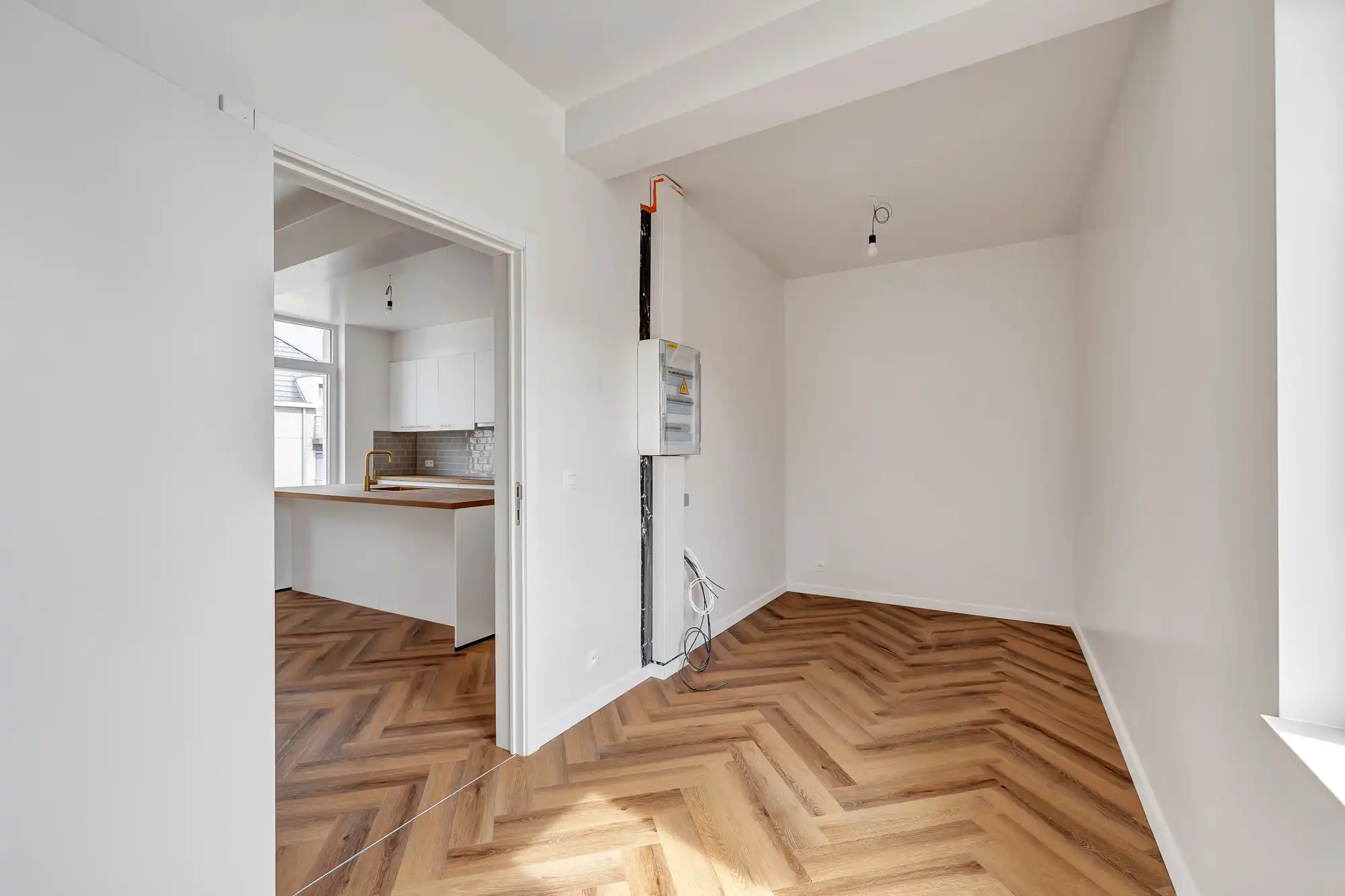 Karaktervol appartement met 3 slaapkamers te Ninove! foto 12