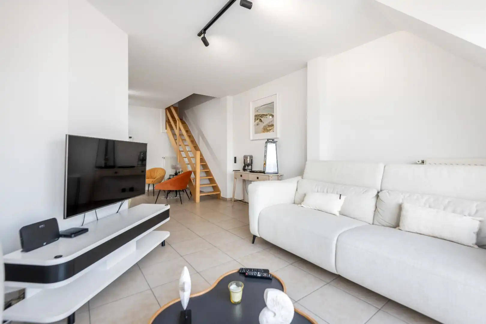 Duplex appartement met open zicht gelegen op de Lippenslaan ter hoogte v.h. Verweeplein. foto 4