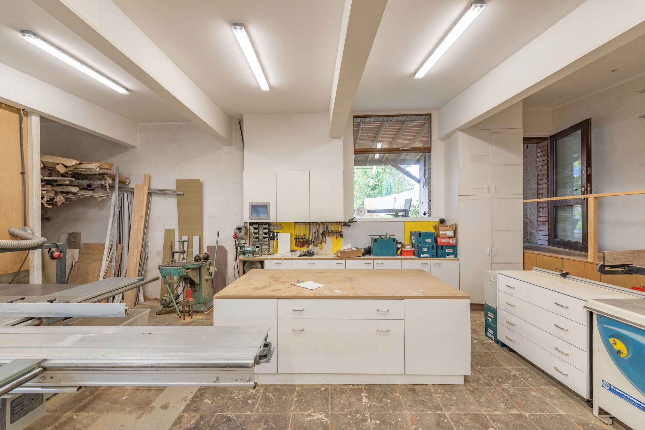Verrassende woning met riante atelier te Spouwen foto 21