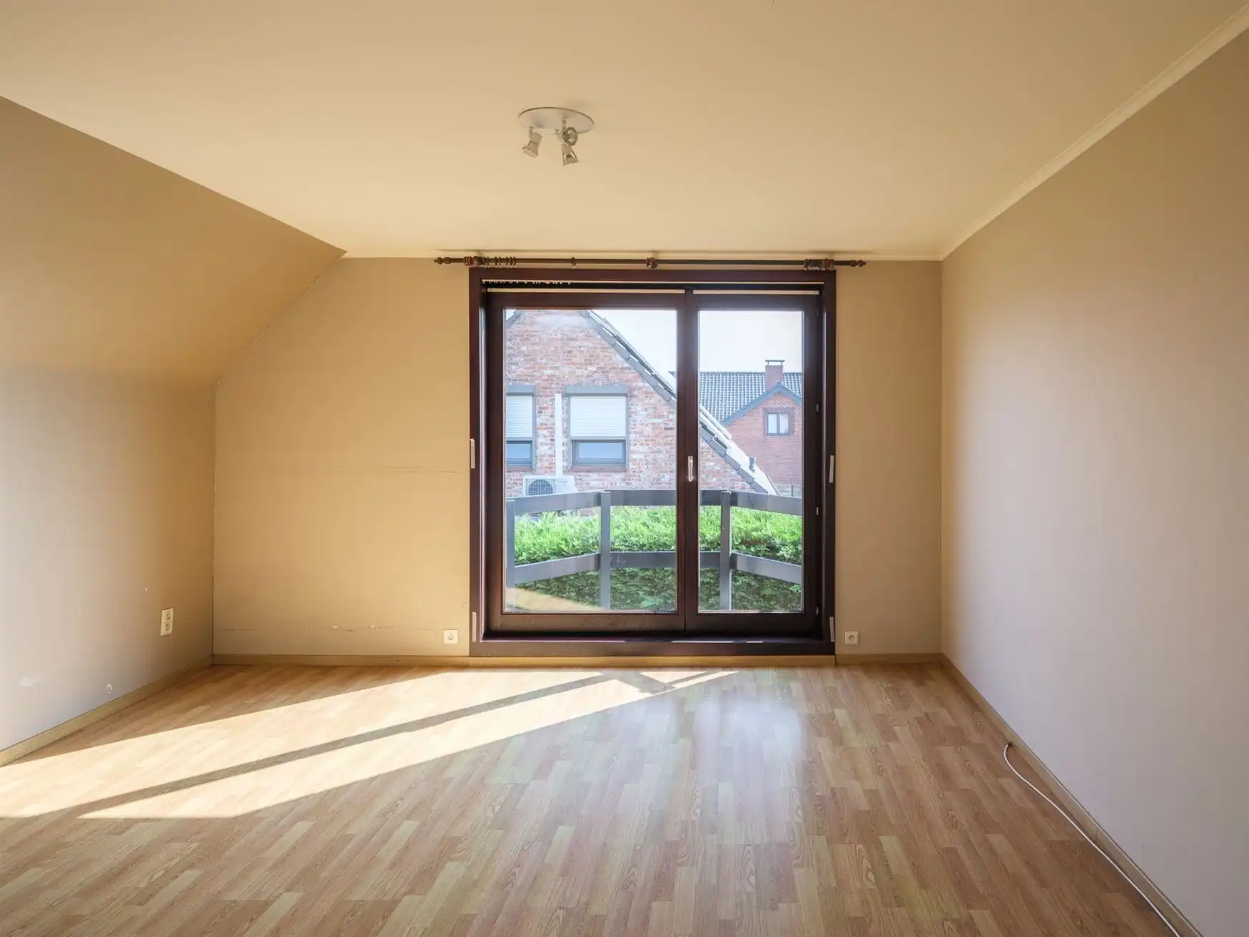 Lichtrijke gezinswoning van 266 m² in Deinze foto 12