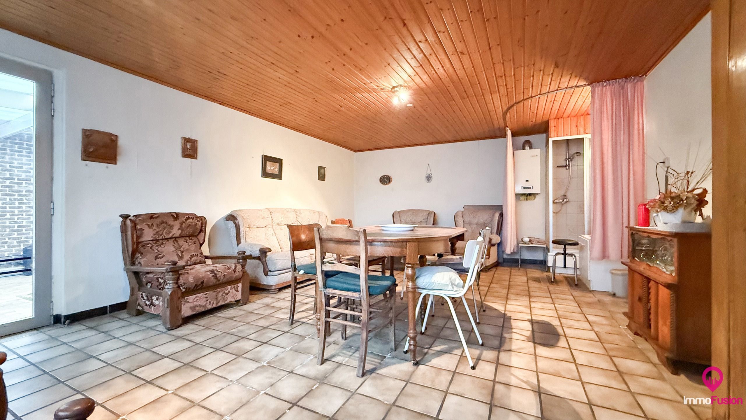 Bungalow met grote werkplaats en weide op 42 are in Alken foto 26