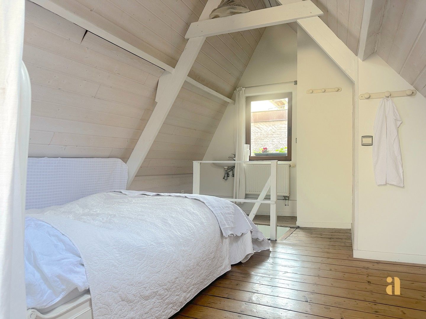 Uniek handelspand met woonst in de charmante Serpentstraat foto 23