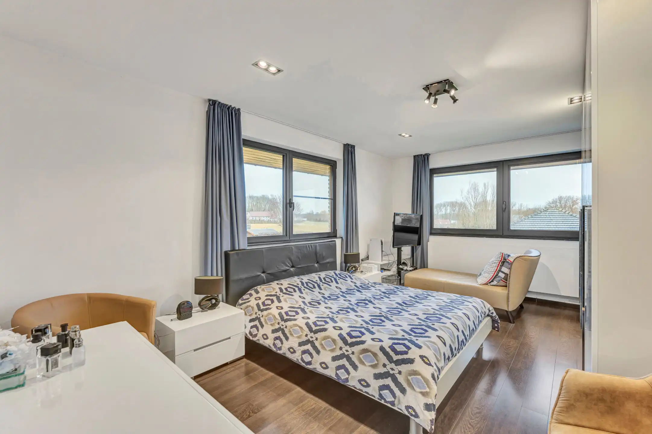 Instapklare villa met 5 slpks op toplocatie te Ternat foto 16