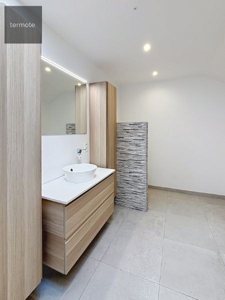 Woning - HOB foto 17