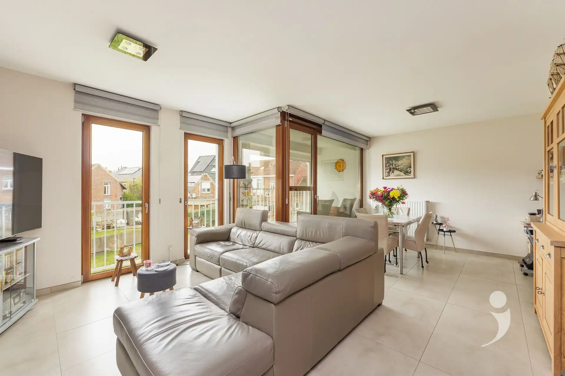 Recent appartement met 2 slaapkamers, parkeerplaats en kelderberging foto 13