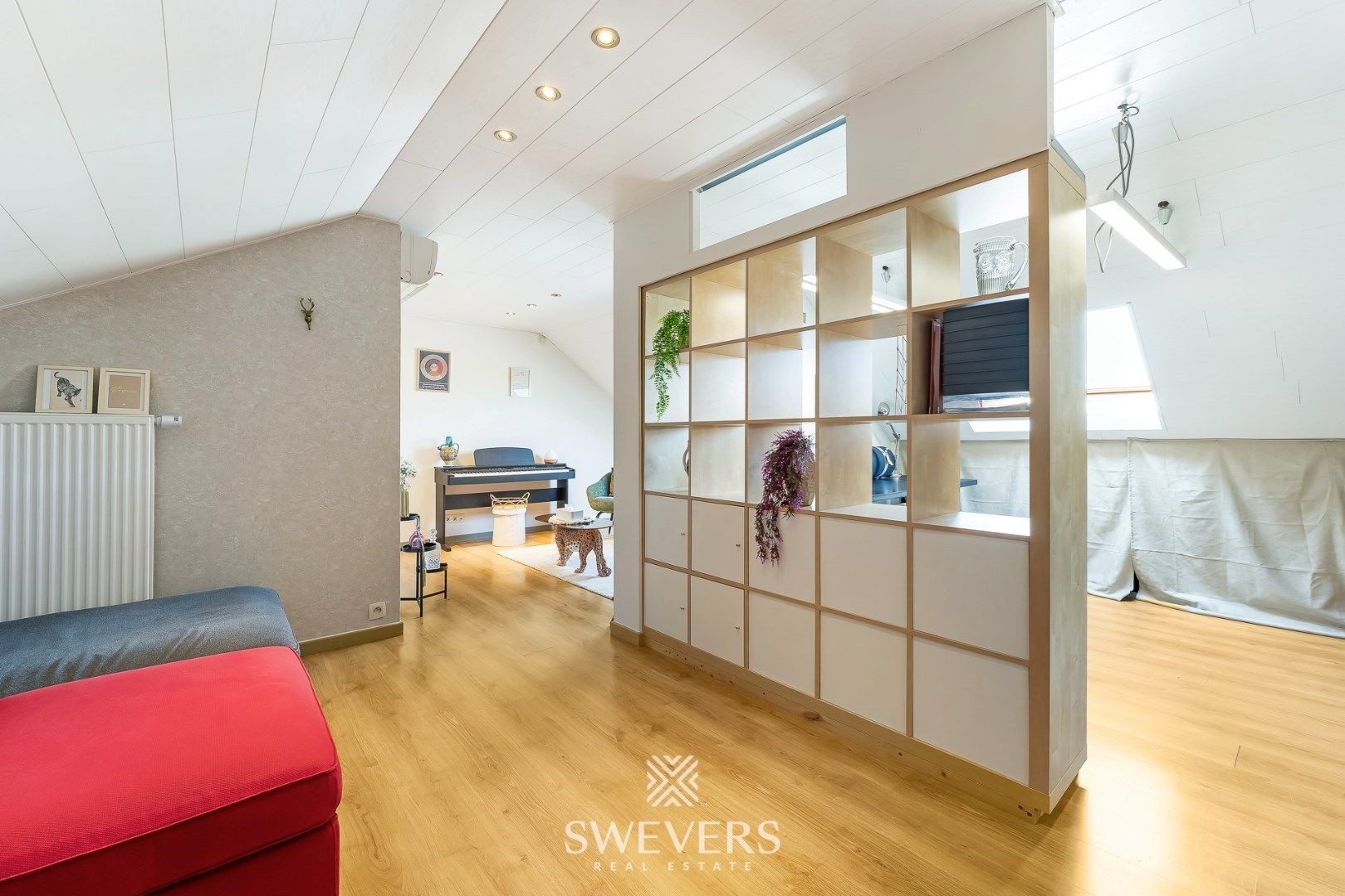 Zeer stijlvol, lichtrijk duplex appartement met 2 ruime slaapkamers op TOPlocatie in Hasselt foto 19