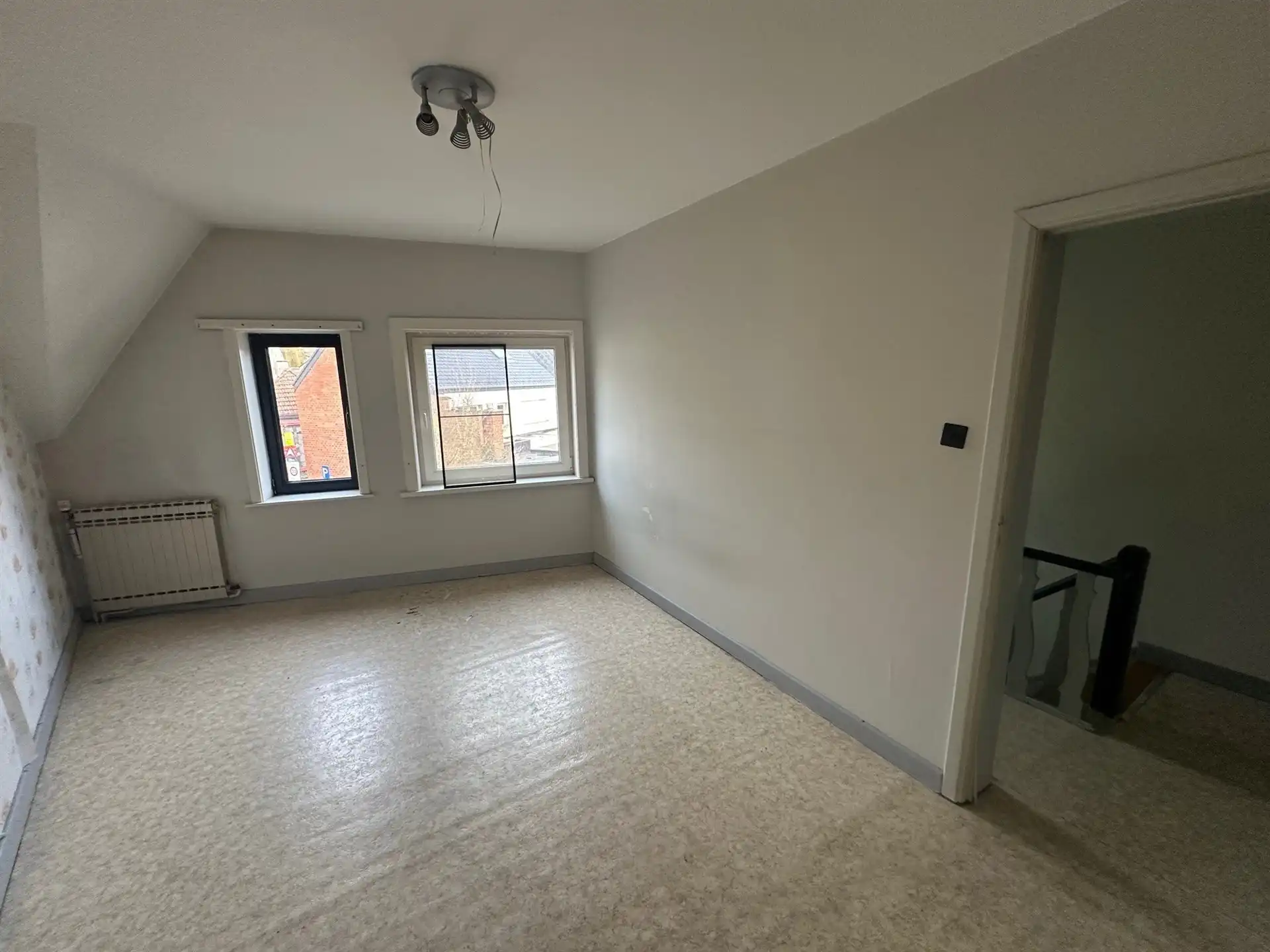 Budgetvriendelijke bel-étage met 2 slaapkamers foto 8