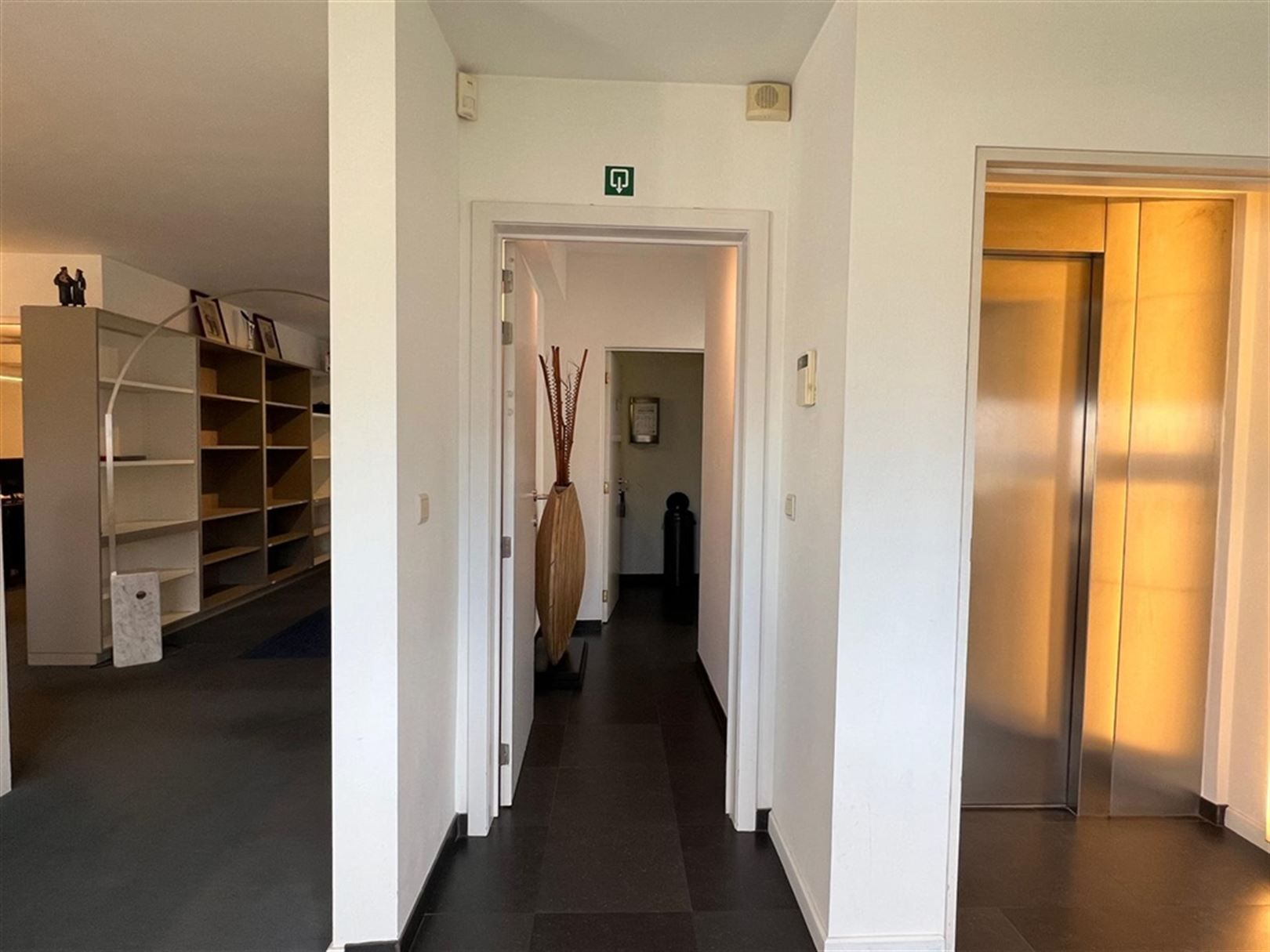 Kantoor op het Zuid, vlakbij het justitiepaleis foto 8