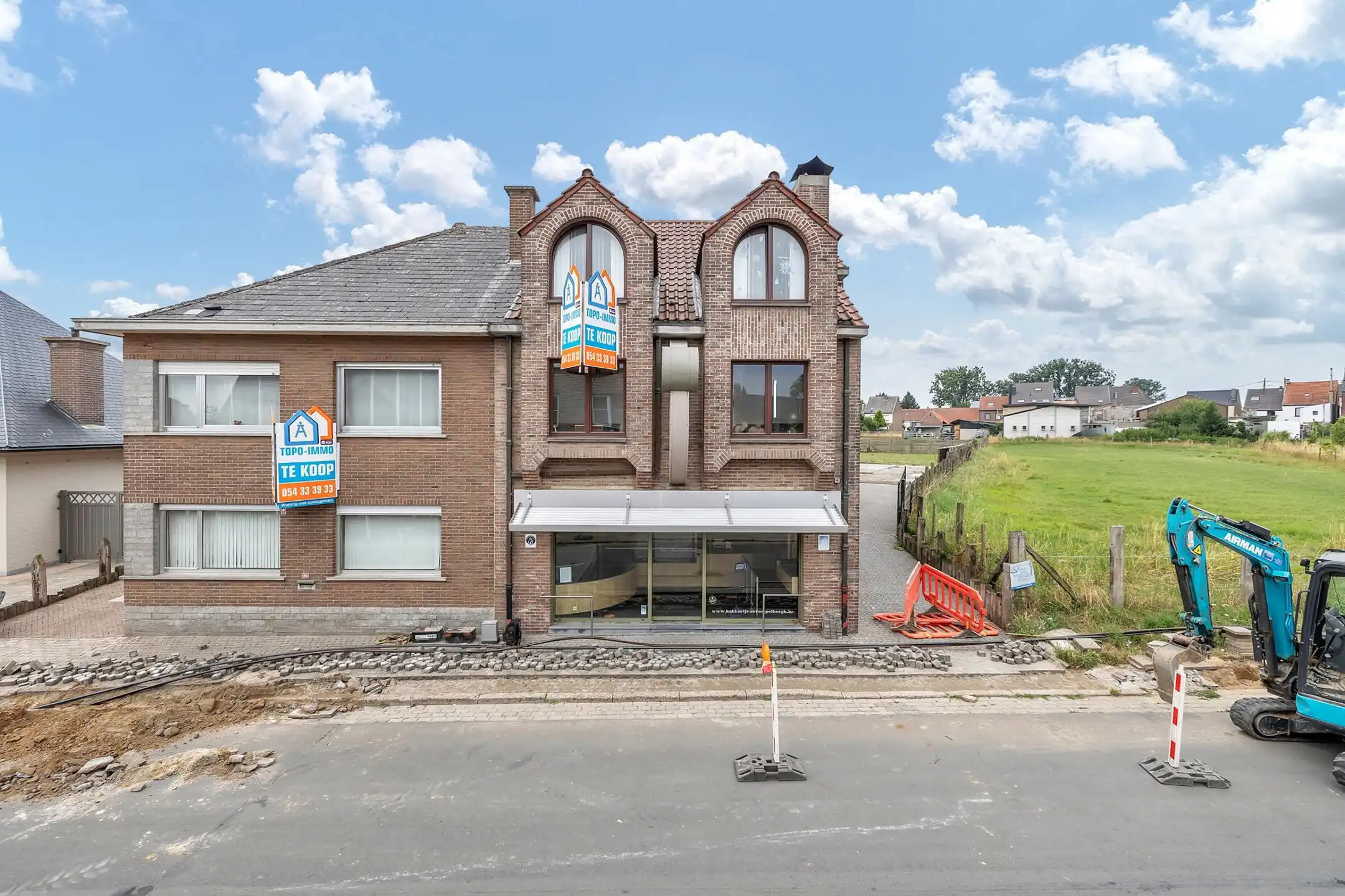 Handelswoning met ruime garage  foto 26