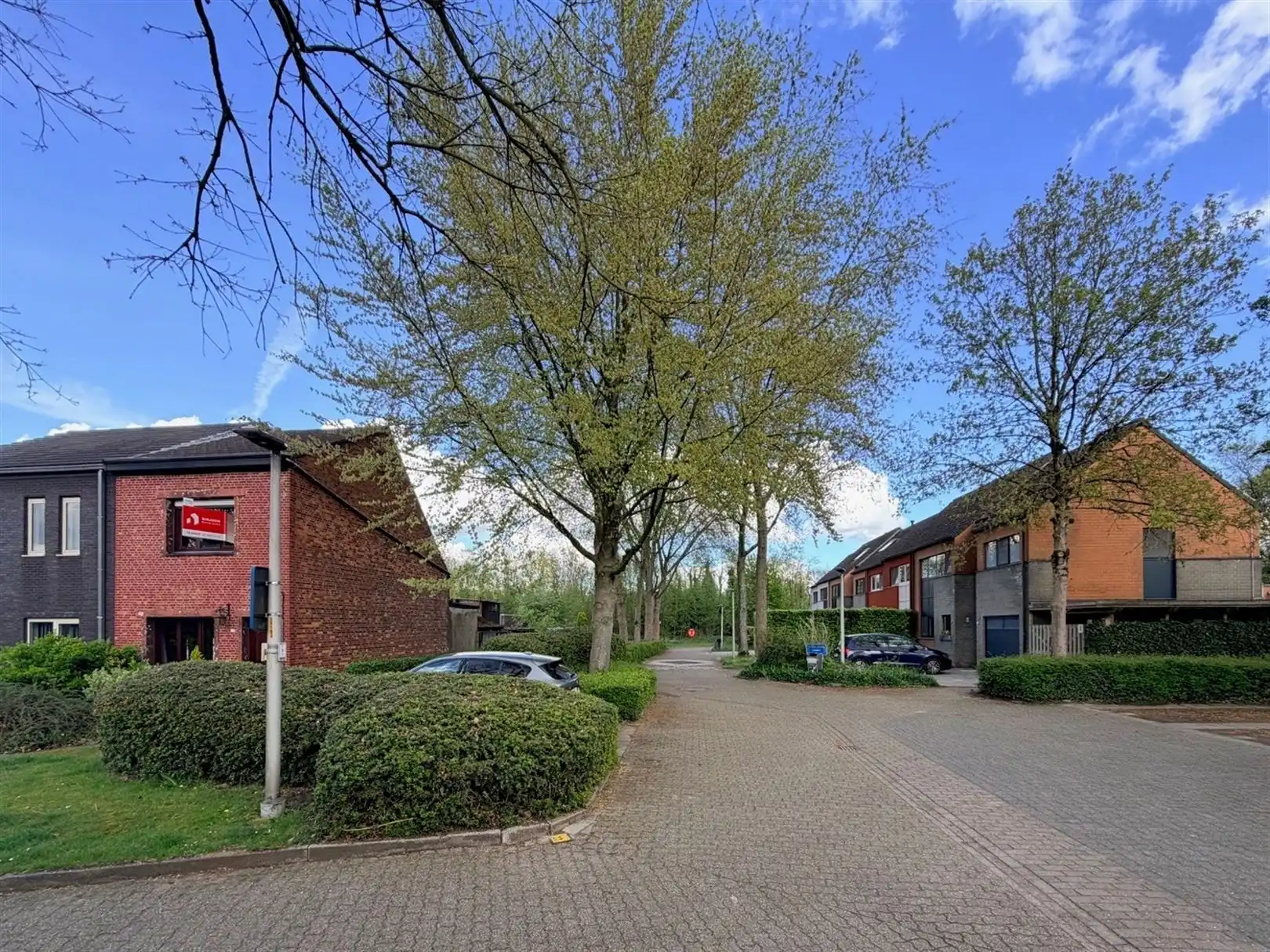 Te renoveren hoekwoning met uitbreidingspotentie foto 19