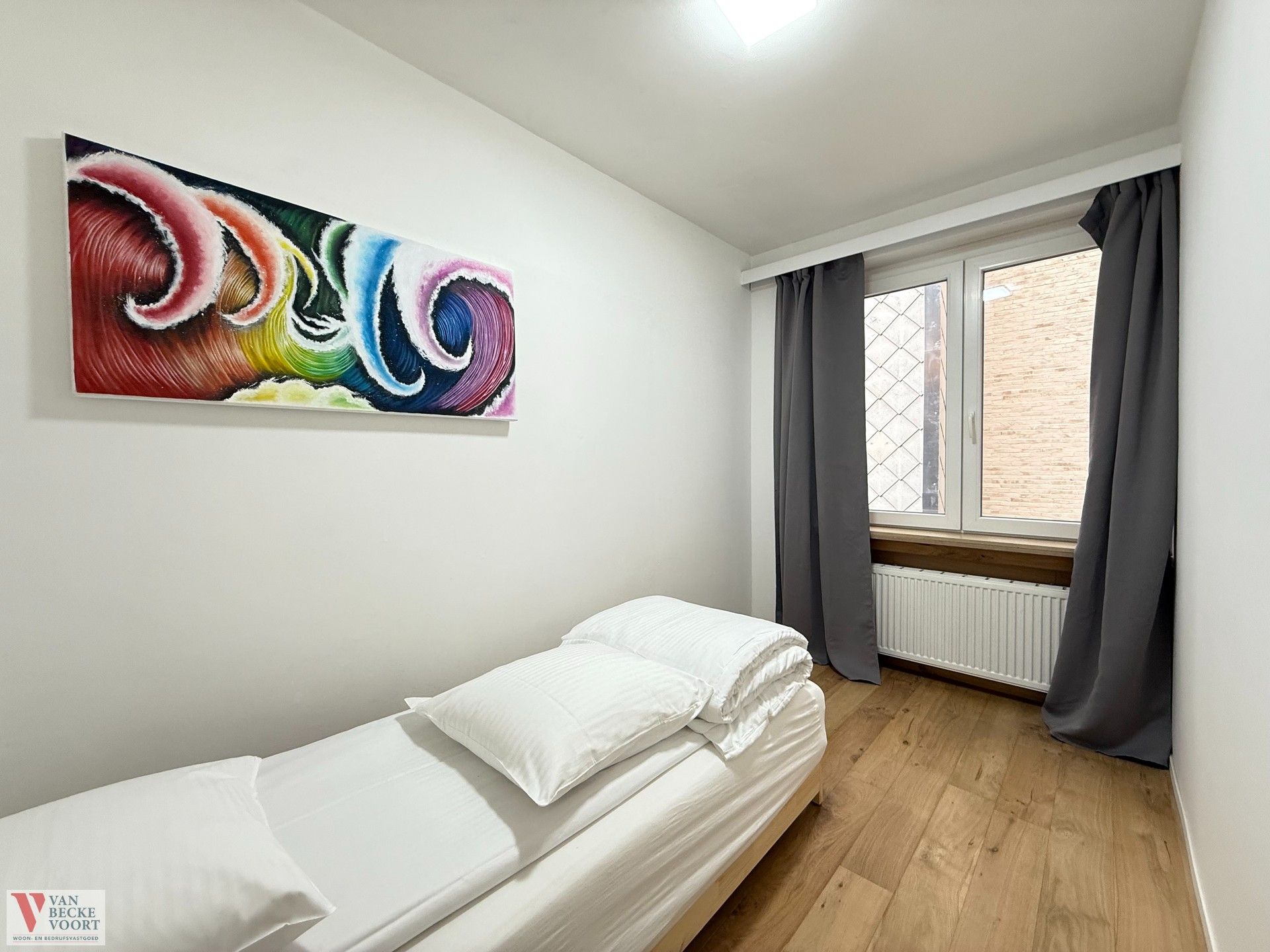 Vernieuwd appartement met zijdelings zeezicht foto 10