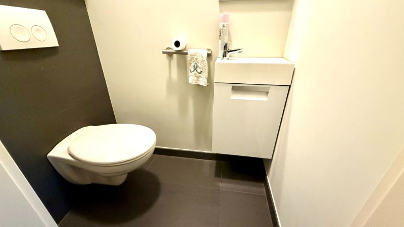 Gelijkvloers appartement met 1 slaapkamer, tuin en parkeerplaats foto 9