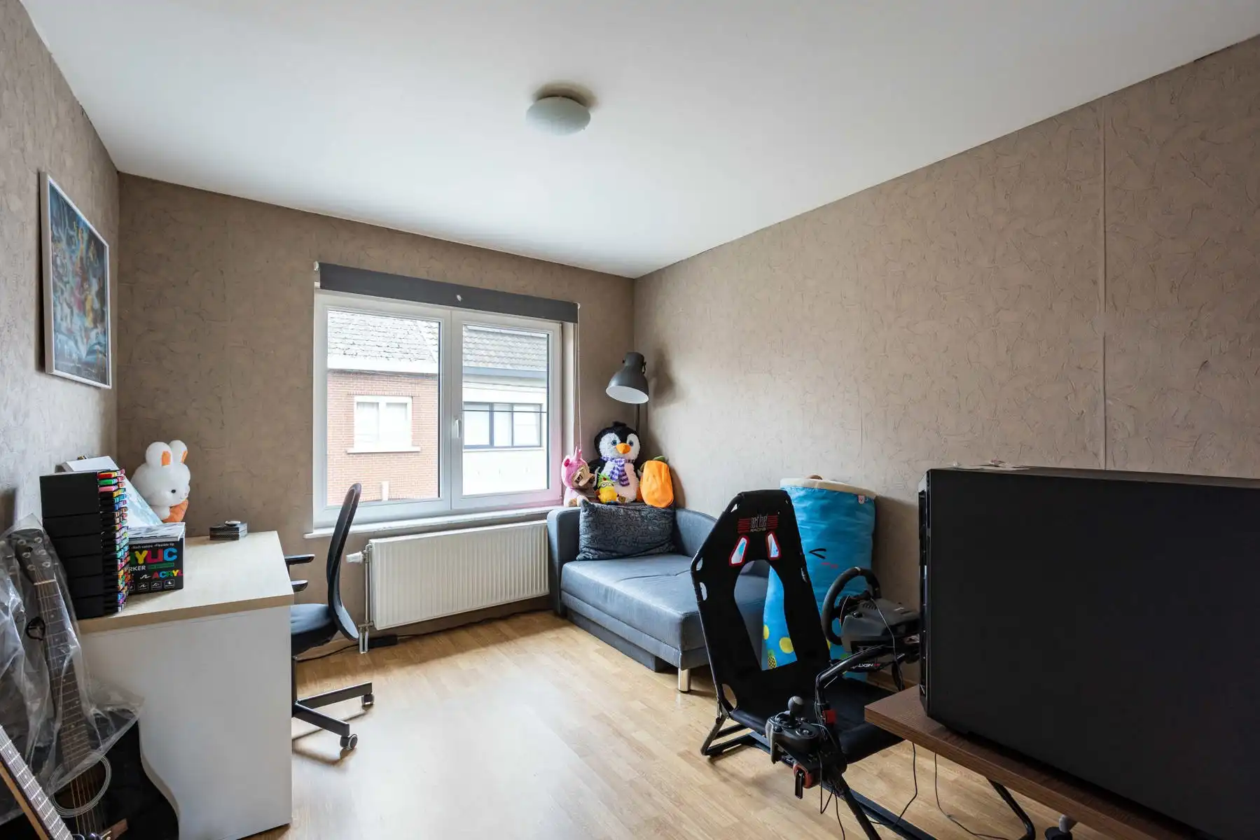 Instapklare woning met 3 slaapkamers, zonnige tuin en rustige ligging! foto 13