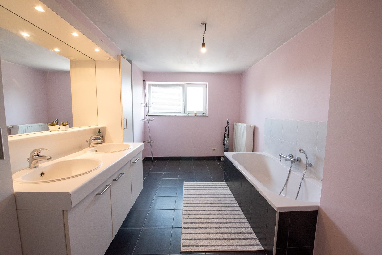 Ruime halfopen woning TE HUUR in Zulte foto 11