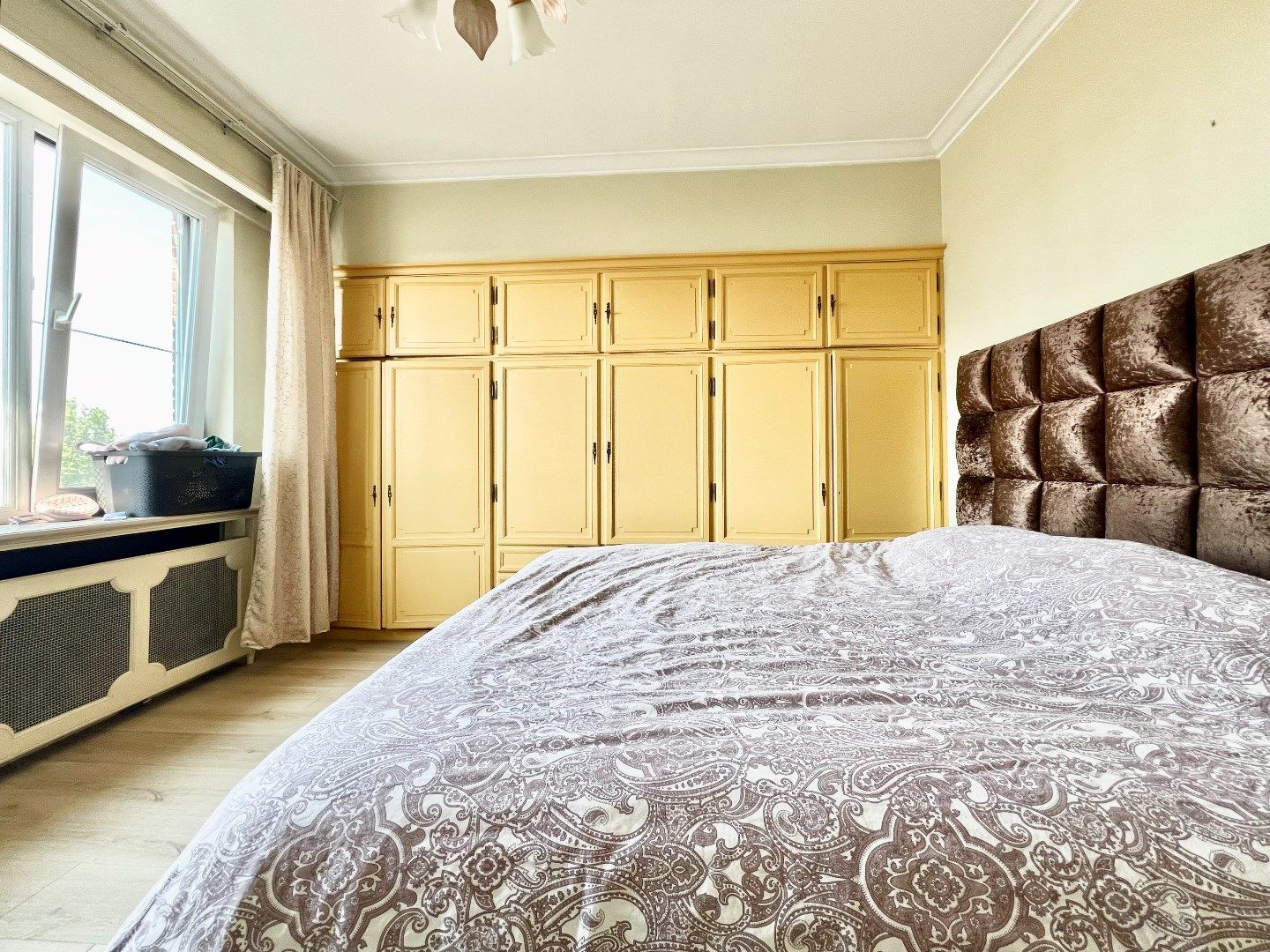 Instapklaar appartement met drie slaapkamers foto 17