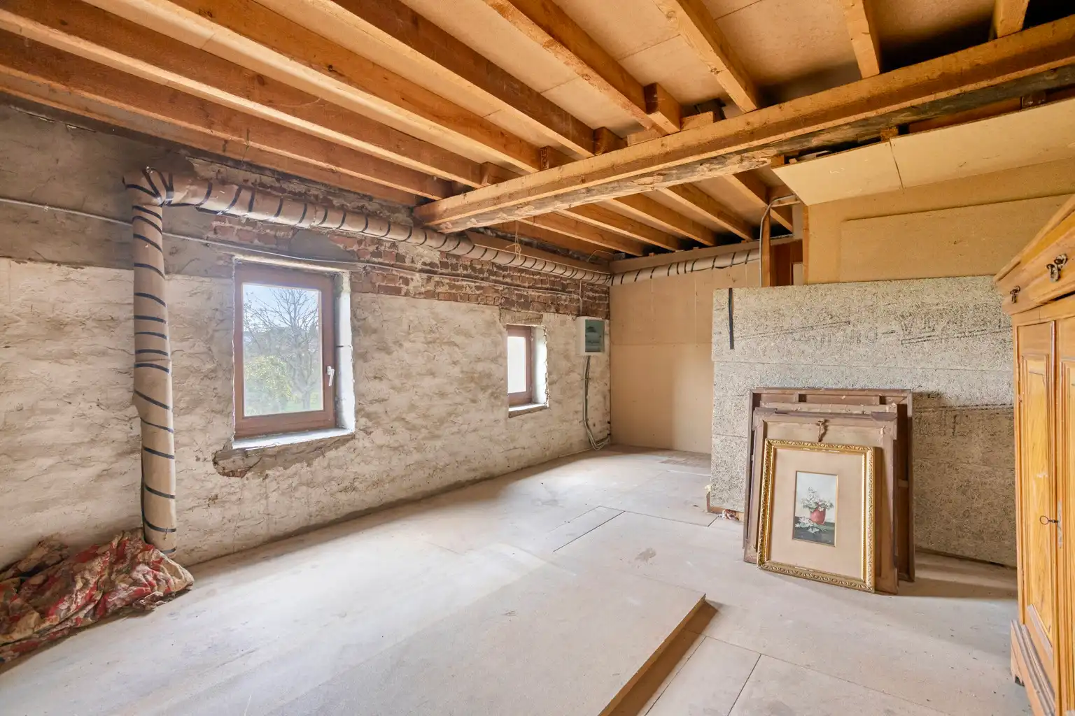  KARAKTERVOLLE DUBBELWOONST IN EEN DOODLOPENDE STRAAT  foto 20