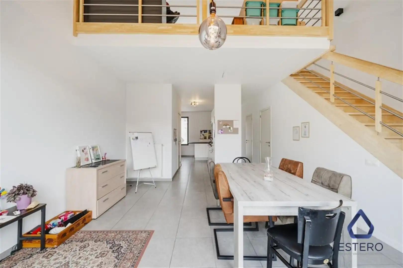 Moderne gezinswoning met tuin rustig en centraal gelegen foto 12