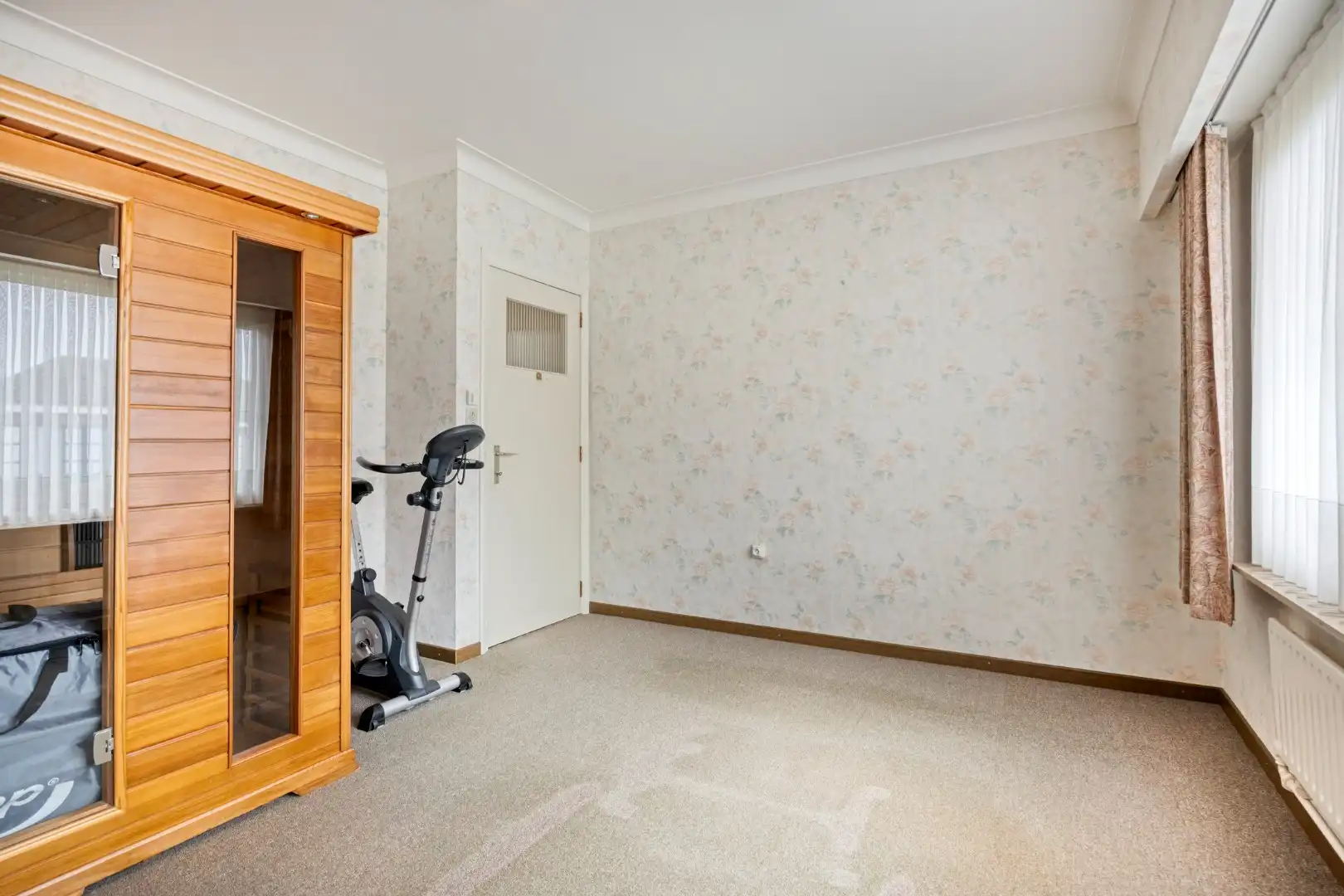 Ruim ingedeelde gelijkvloers woning op een mooi breed perceel van 812 m². foto 28