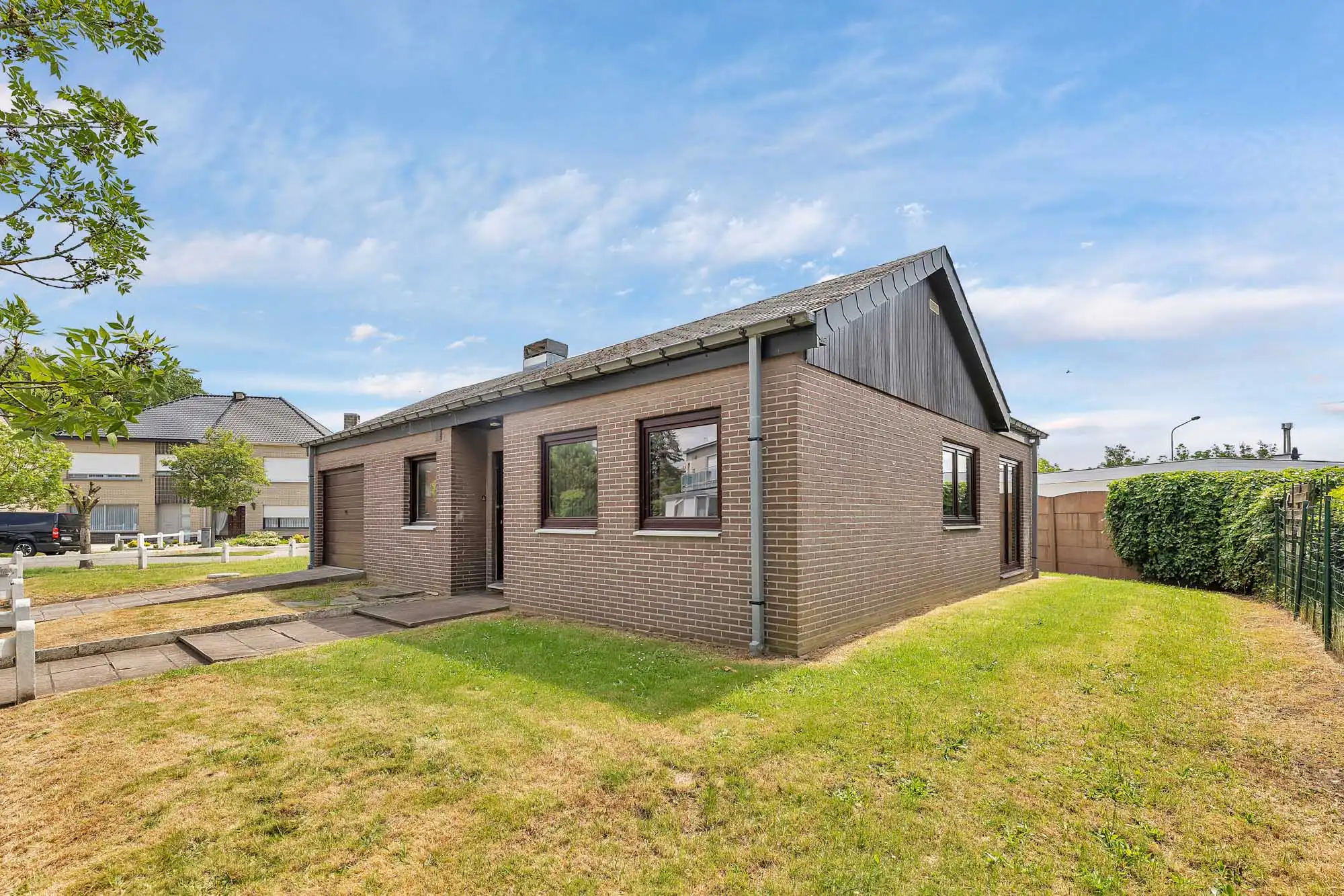 Te renoveren bungalow op een rustige locatie foto 21