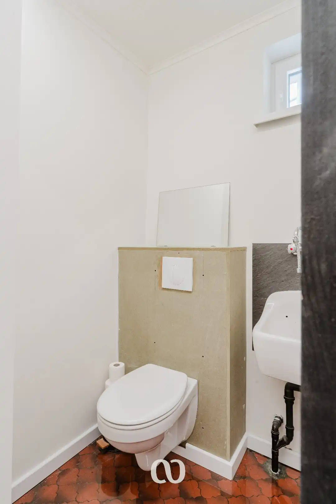 Instapklare woning met garage nabij centrum Oudenaarde foto 8