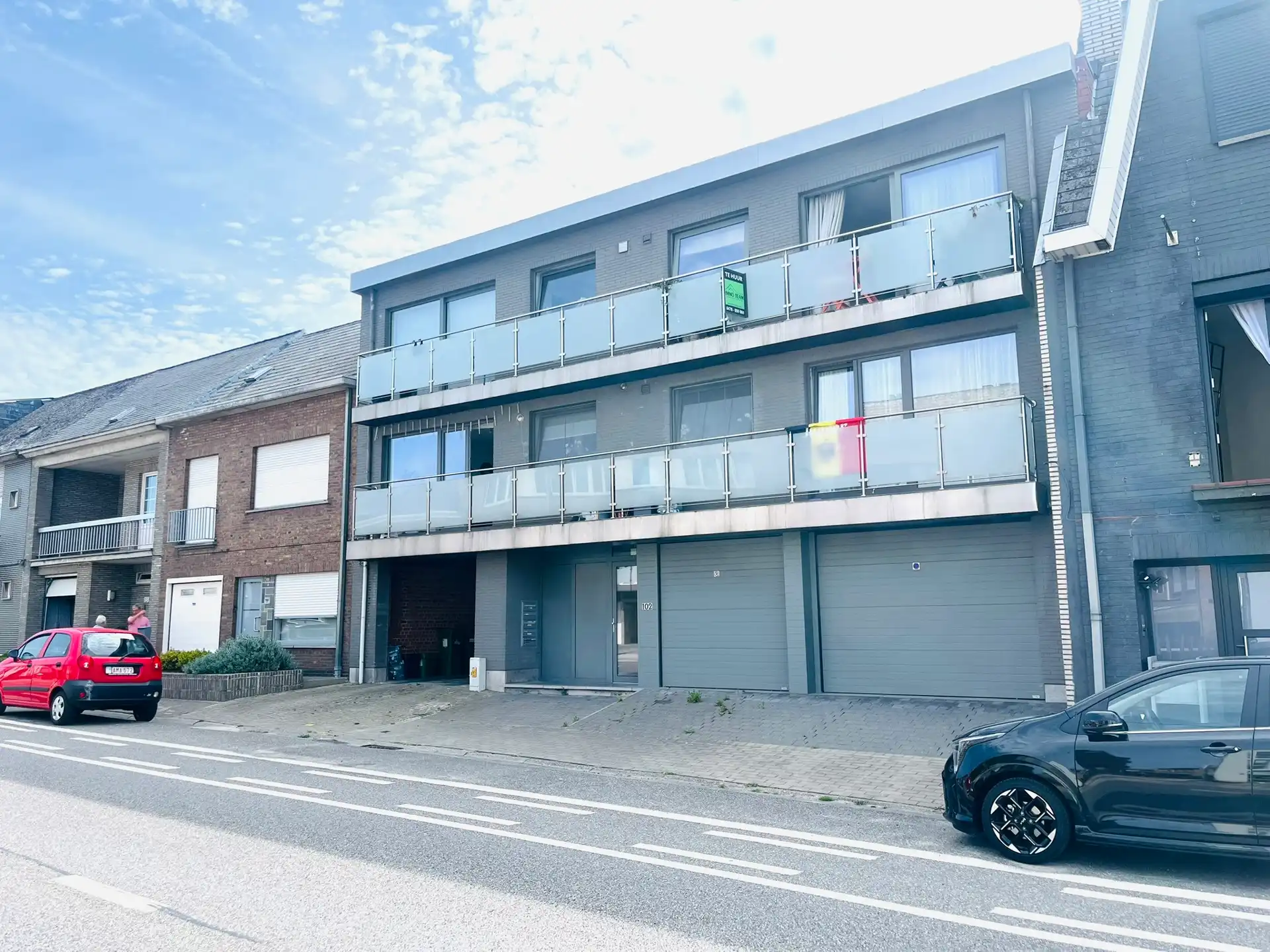 VOLLEDIG BEMEUBELD APPARTEMENT TE LIEDEKERKE foto {{pictureIndex}}