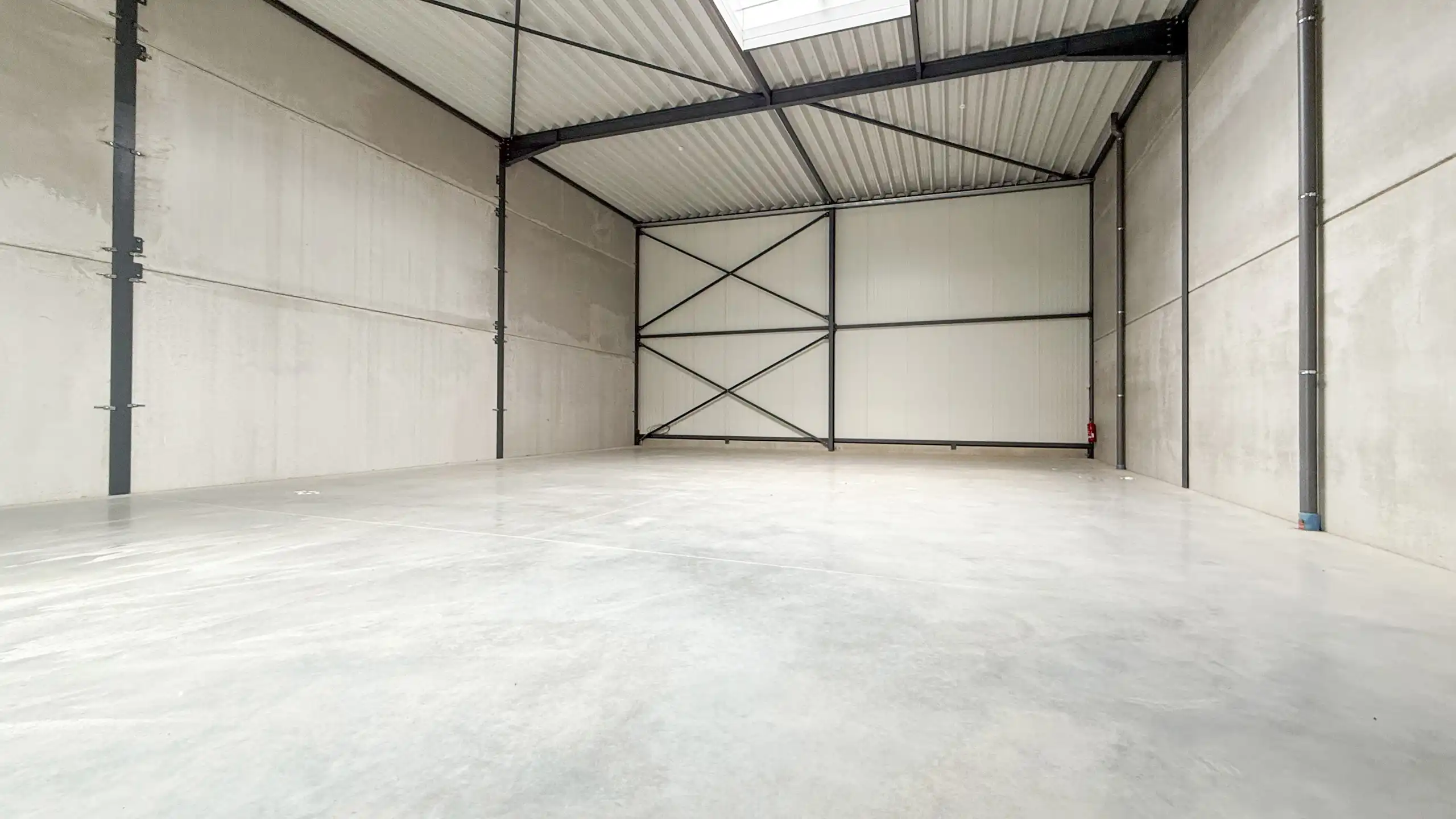 Nieuwbouw KMO-unit van 216 m² op topligging in Beringen! foto 4