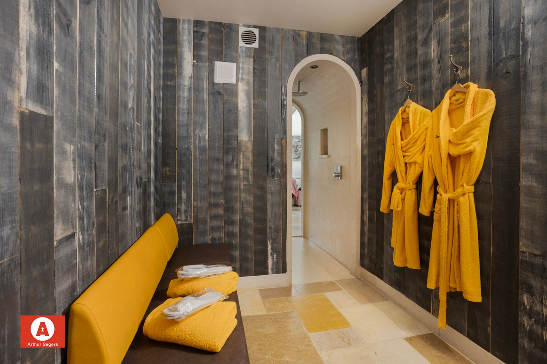 2 privé sauna entiteiten met woonst!  foto 12