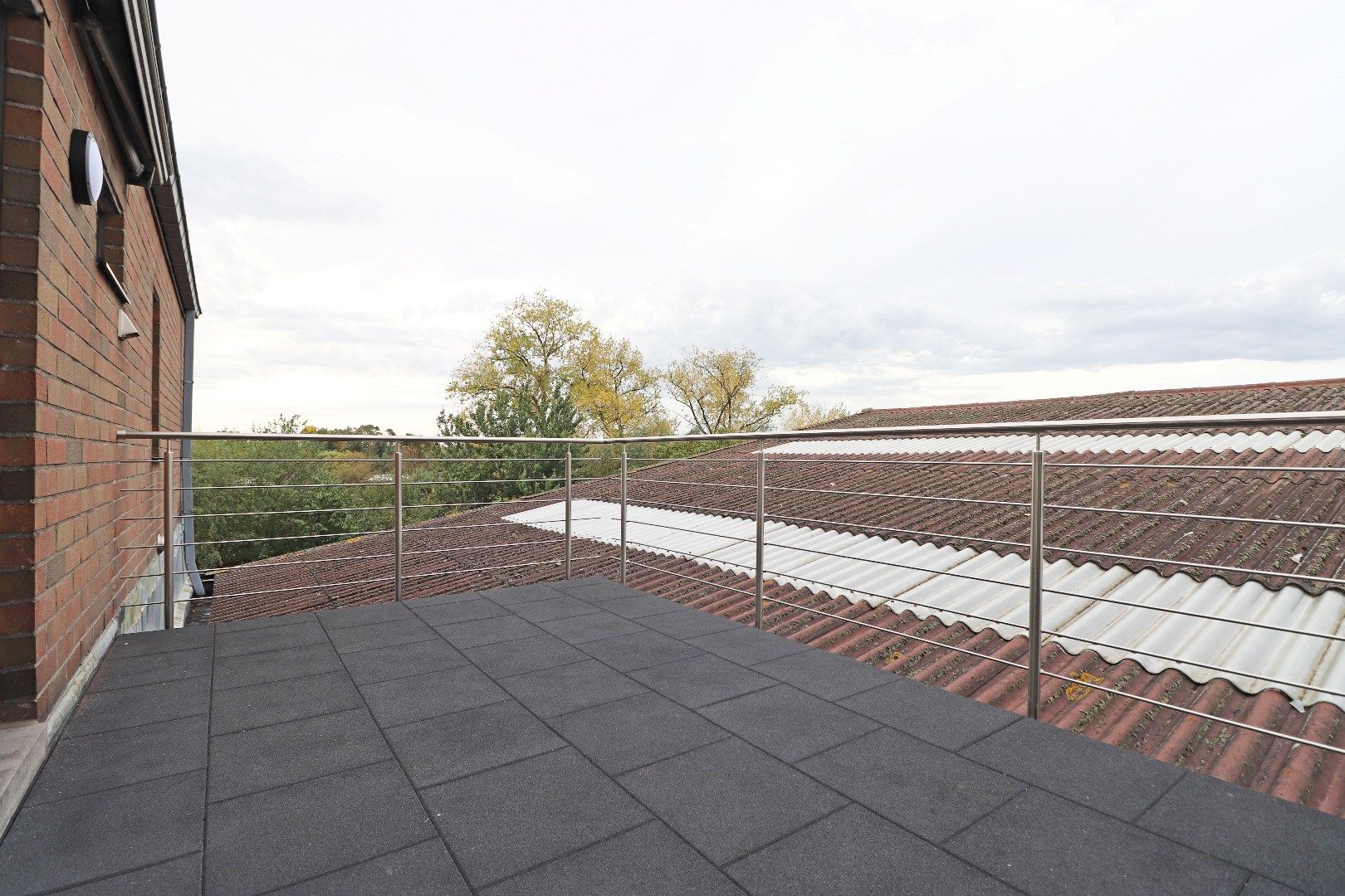 Zeer ruim appartement met prachtig vergezicht foto 8