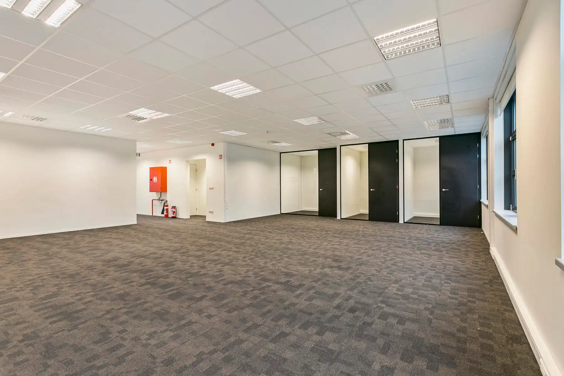 1ste verdieping van gebouw B foto 20