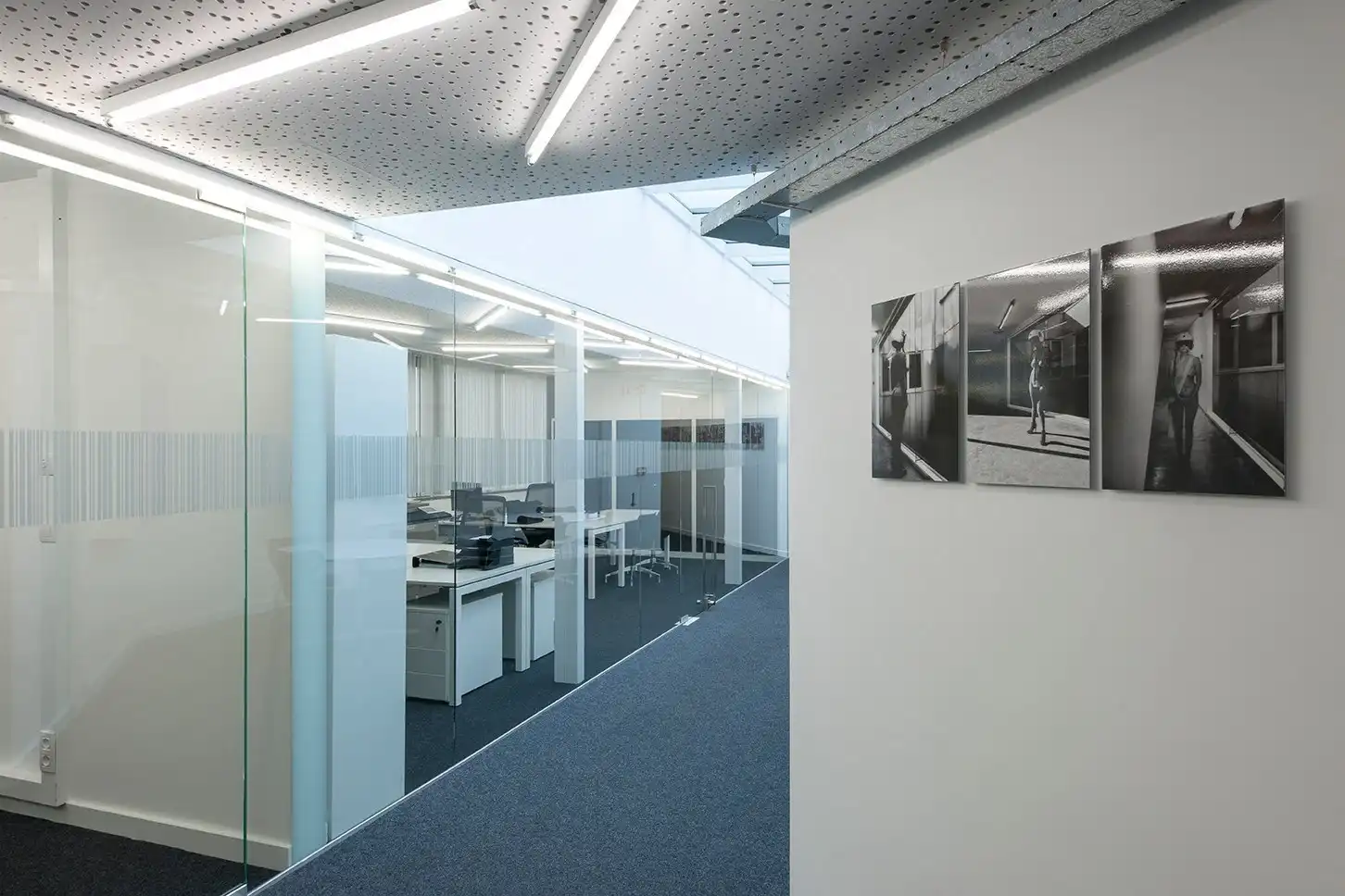 Perfect uitgerust kantoor (22 m²) met parking en alle faciliteiten inclusief, Torhout. foto 10