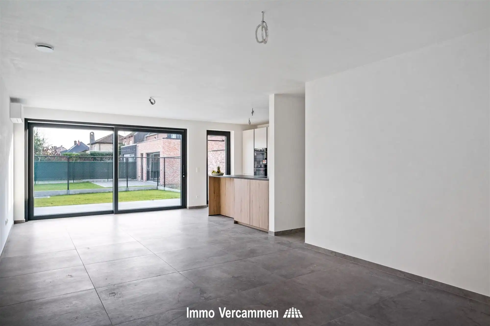 Perfect instapklare nieuwbouwwoning te Blaasveld foto 4