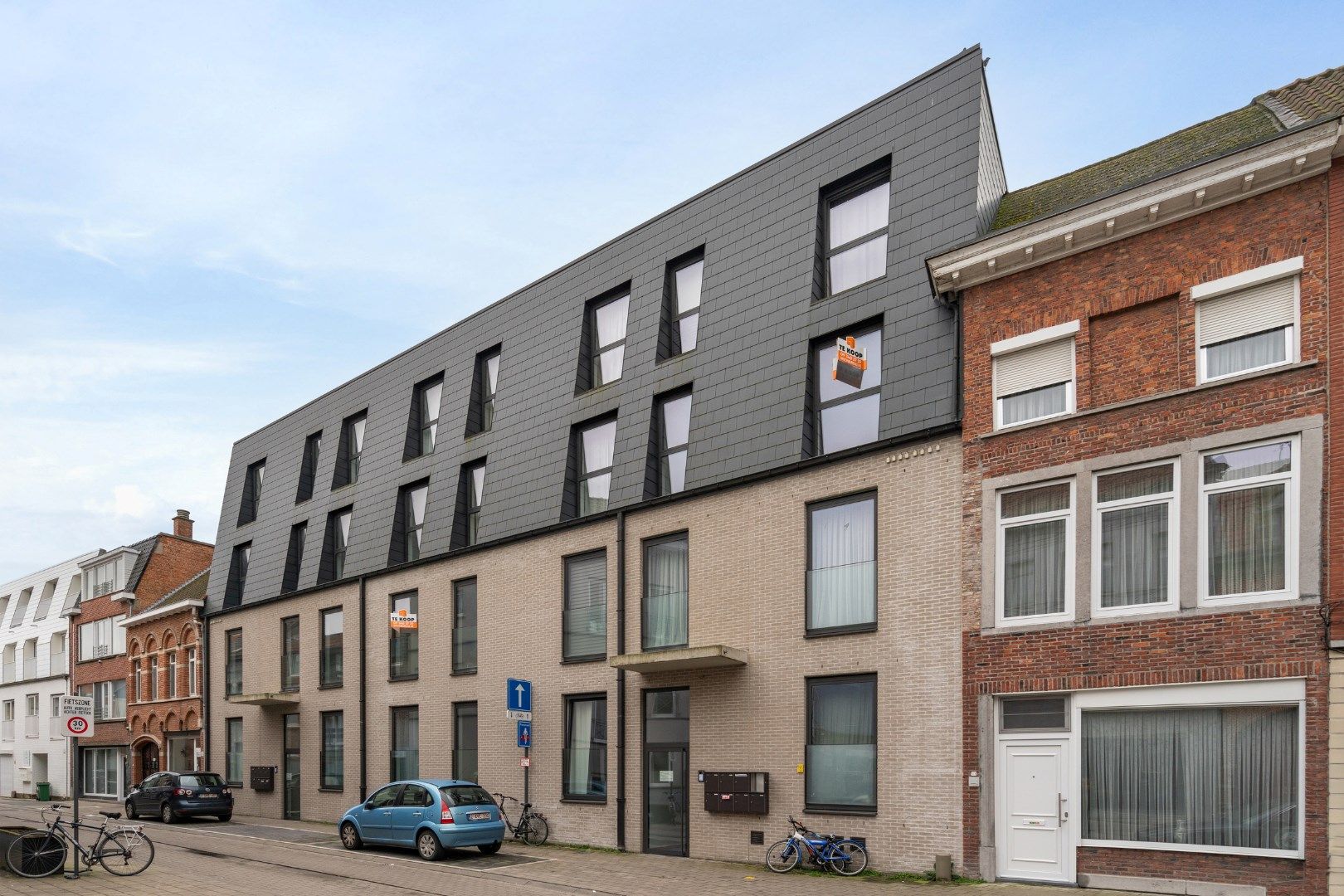 Energiezuinig nieuwbouwappartement met twee slaapkamers in Lokeren foto {{pictureIndex}}