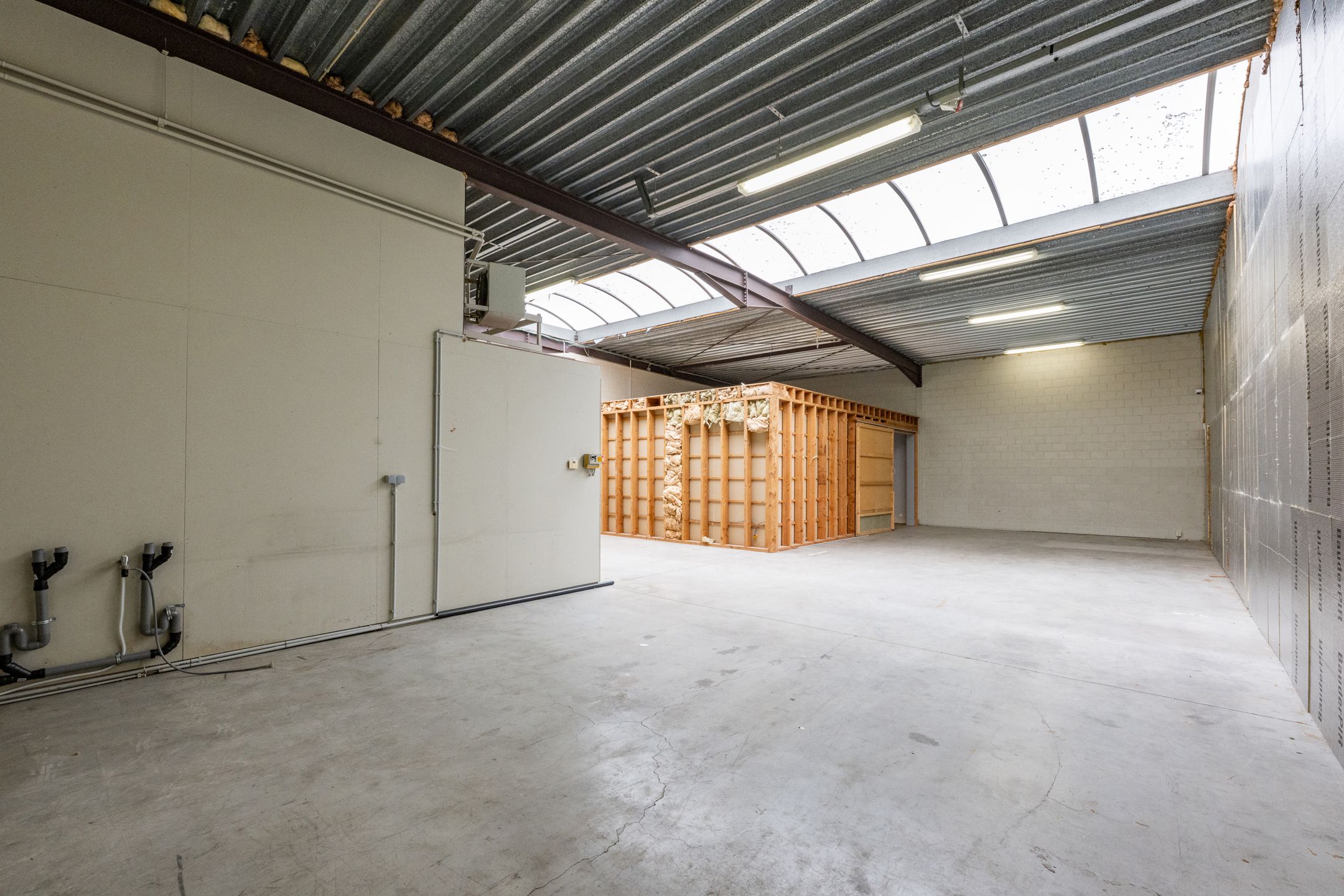 Commerciële ruimte te huur foto 15