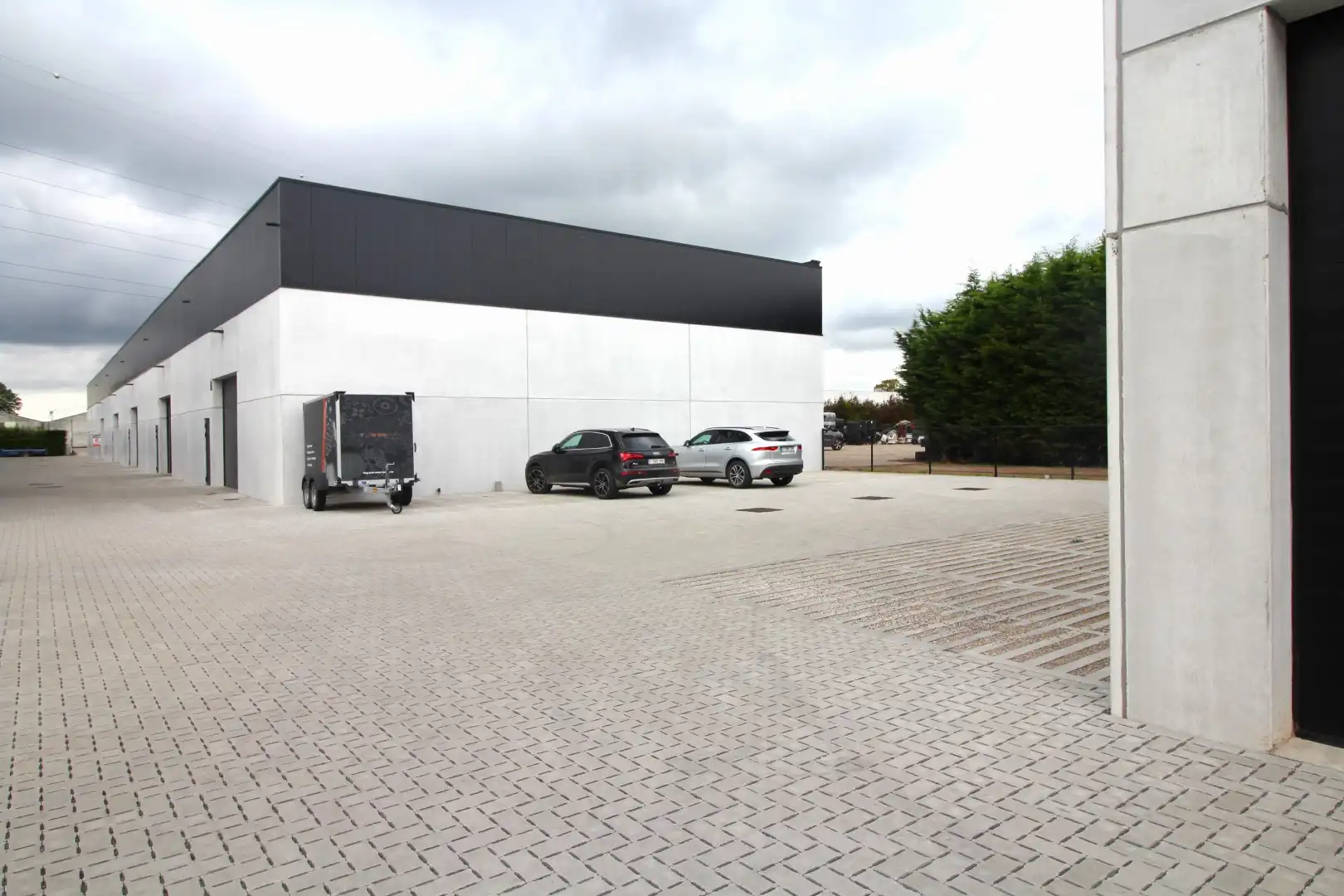 bedrijventerrein Kunstdal | uitstekend gelegen KMO-unit van 263m² foto 9