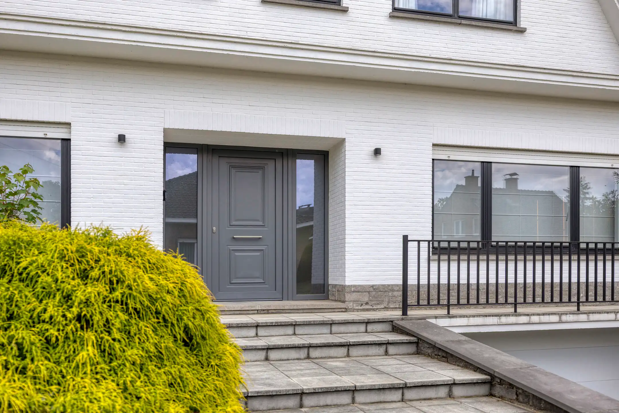 Prachtig Gerenoveerde Villa (260m²), Toplocatie in Dilbeek! foto 2