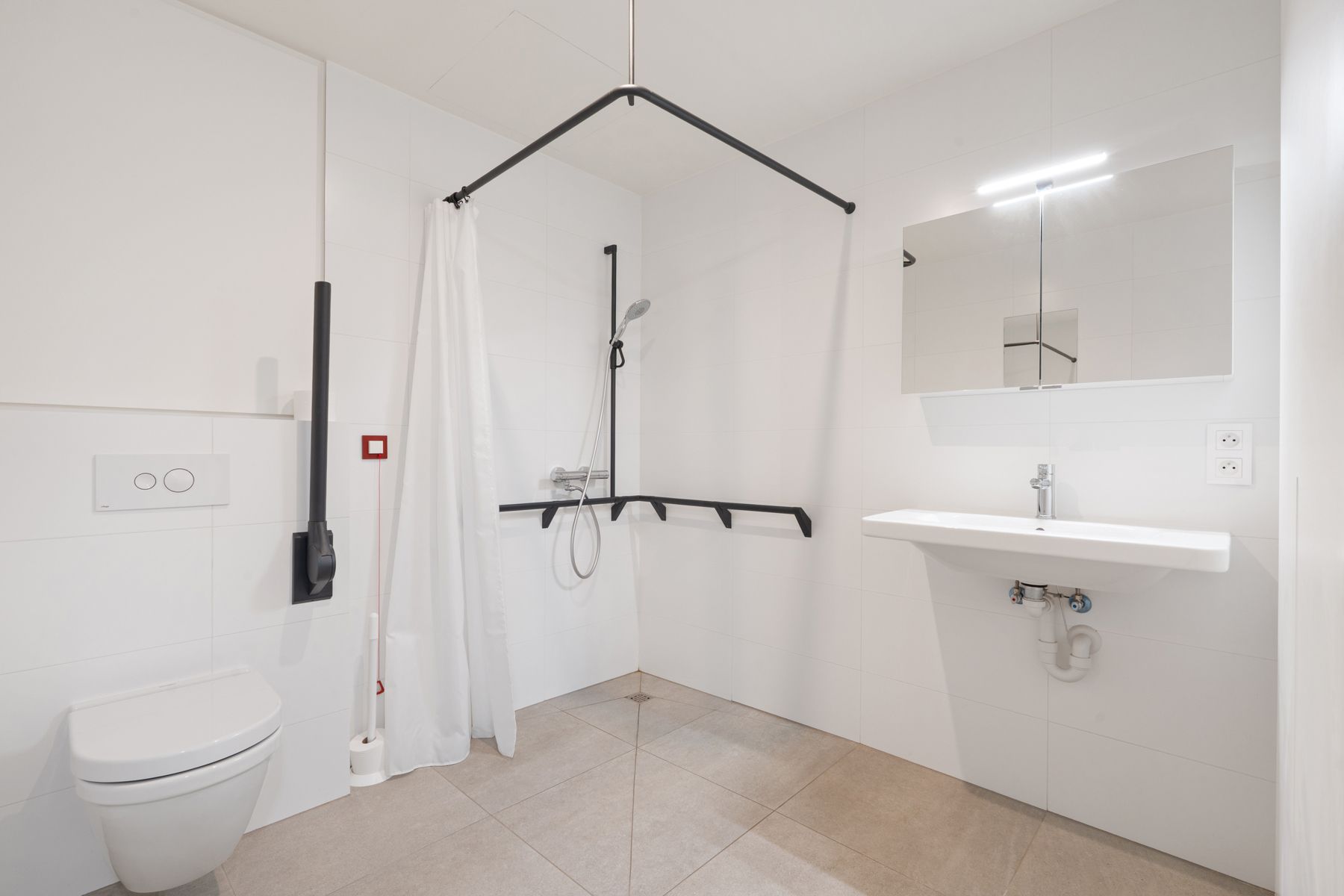 Moderne assistentiewoning met terras foto 10