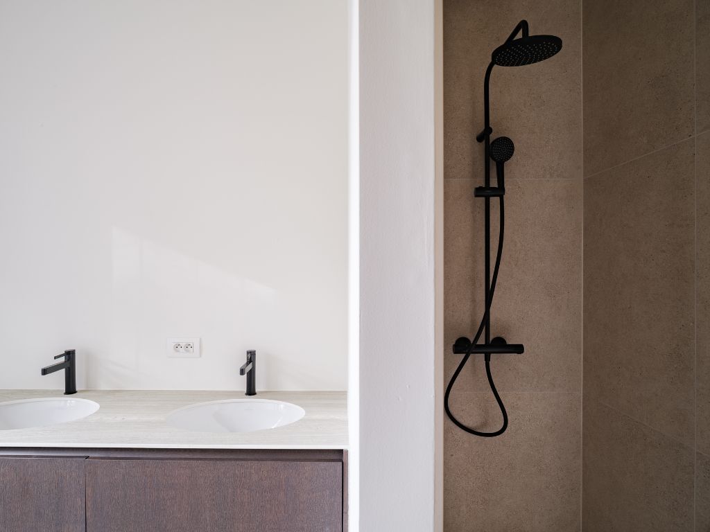 Luxe villa-appartement (180 m²) met ruim zonneterras foto 14