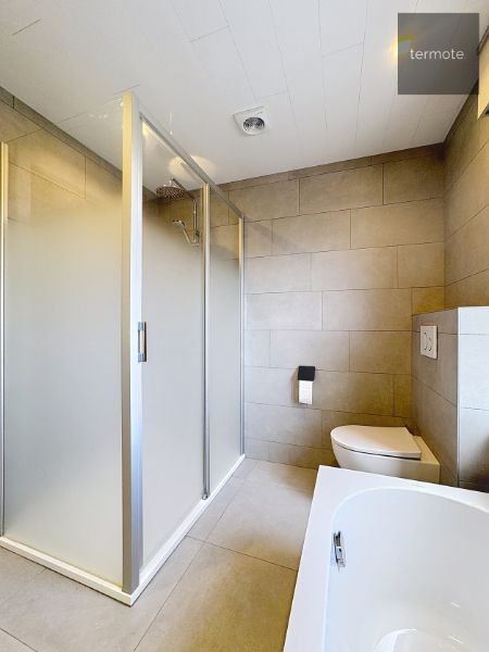 ruim woonhuis foto 17