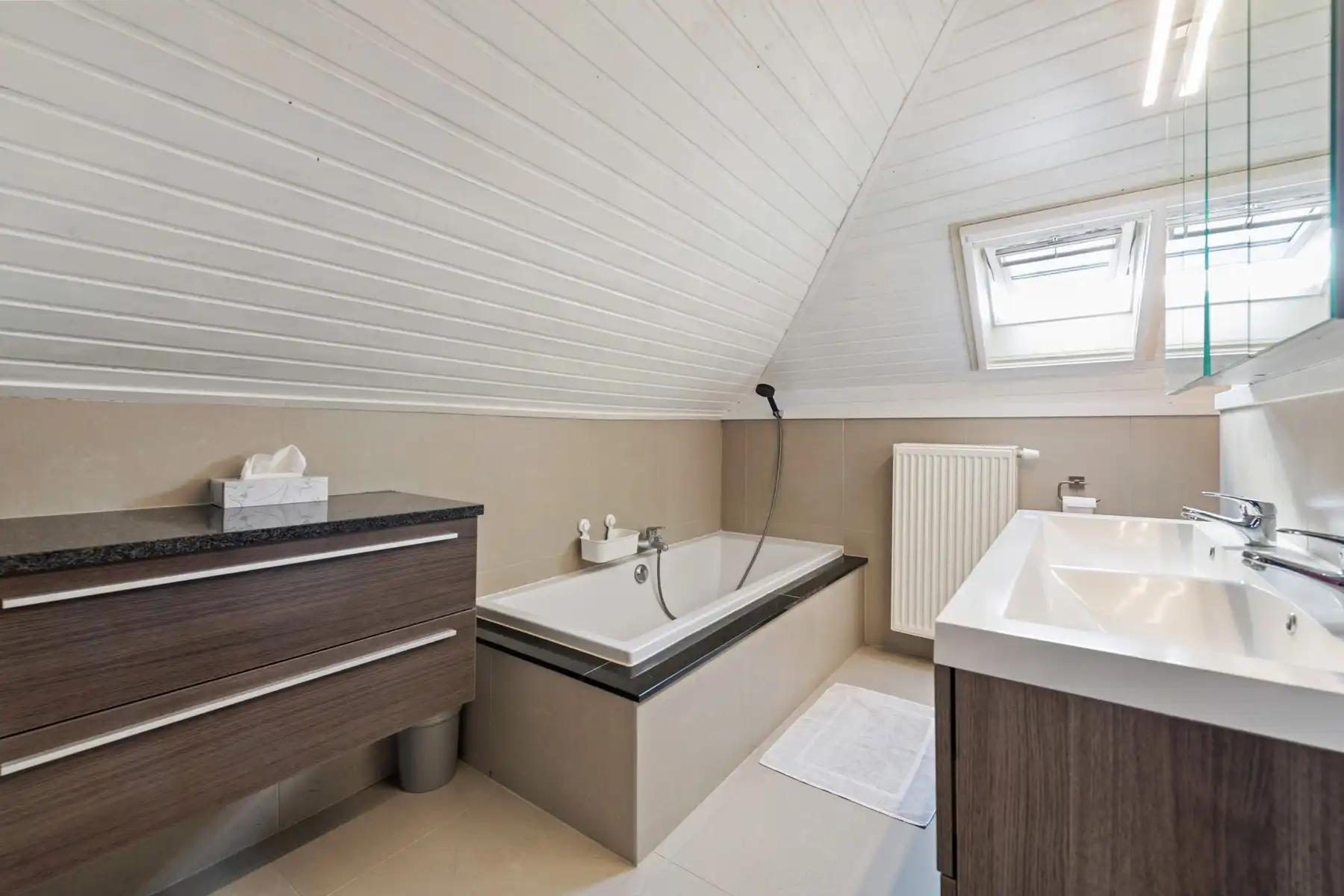 Gezellig appartement op centrale ligging in Sint-Michiels foto 17