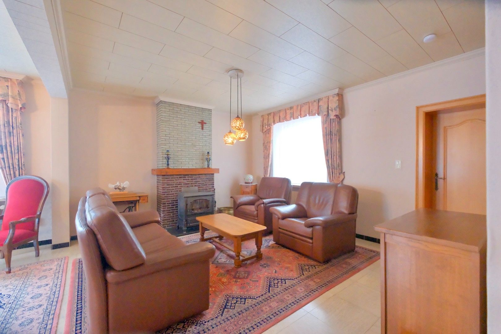 Lichtervelde - 3 SLPK woning mét garage op perceel van 672 m²! foto 6
