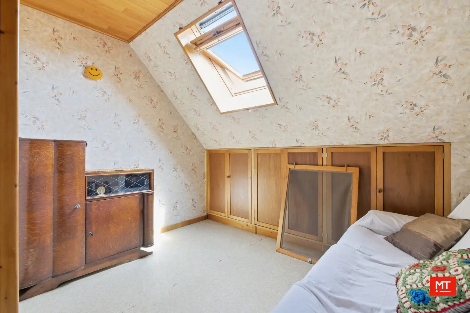 Te renoveren alleenstaande woning op een landelijke locatie in Wijtschate foto 19