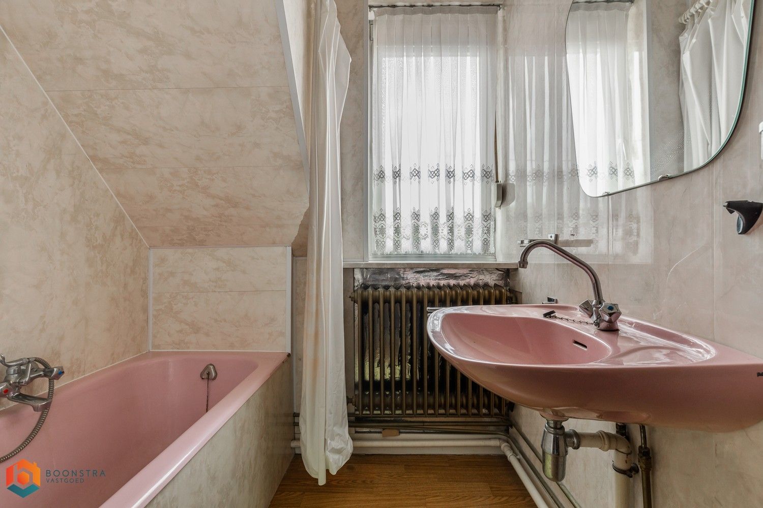 Op te frissen woning met 2 slpkrs op een perceel van 570 m2 foto 16